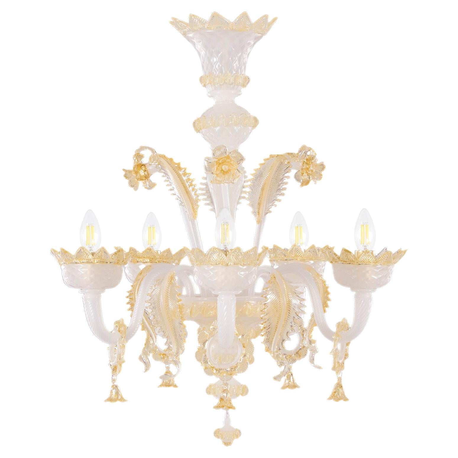 Classic Chandelier 5 Arms White Silk-amber Murano Glass by Multiforme in stock For Sale
