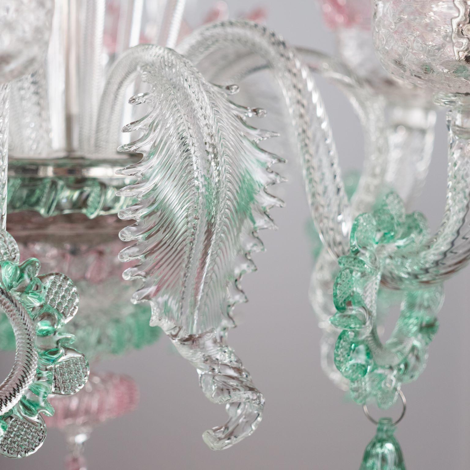 Klassischer 6-Arm-Kronleuchter aus klarem und rosa Muranoglas, grüne Details Multiforme (Italienisch) im Angebot