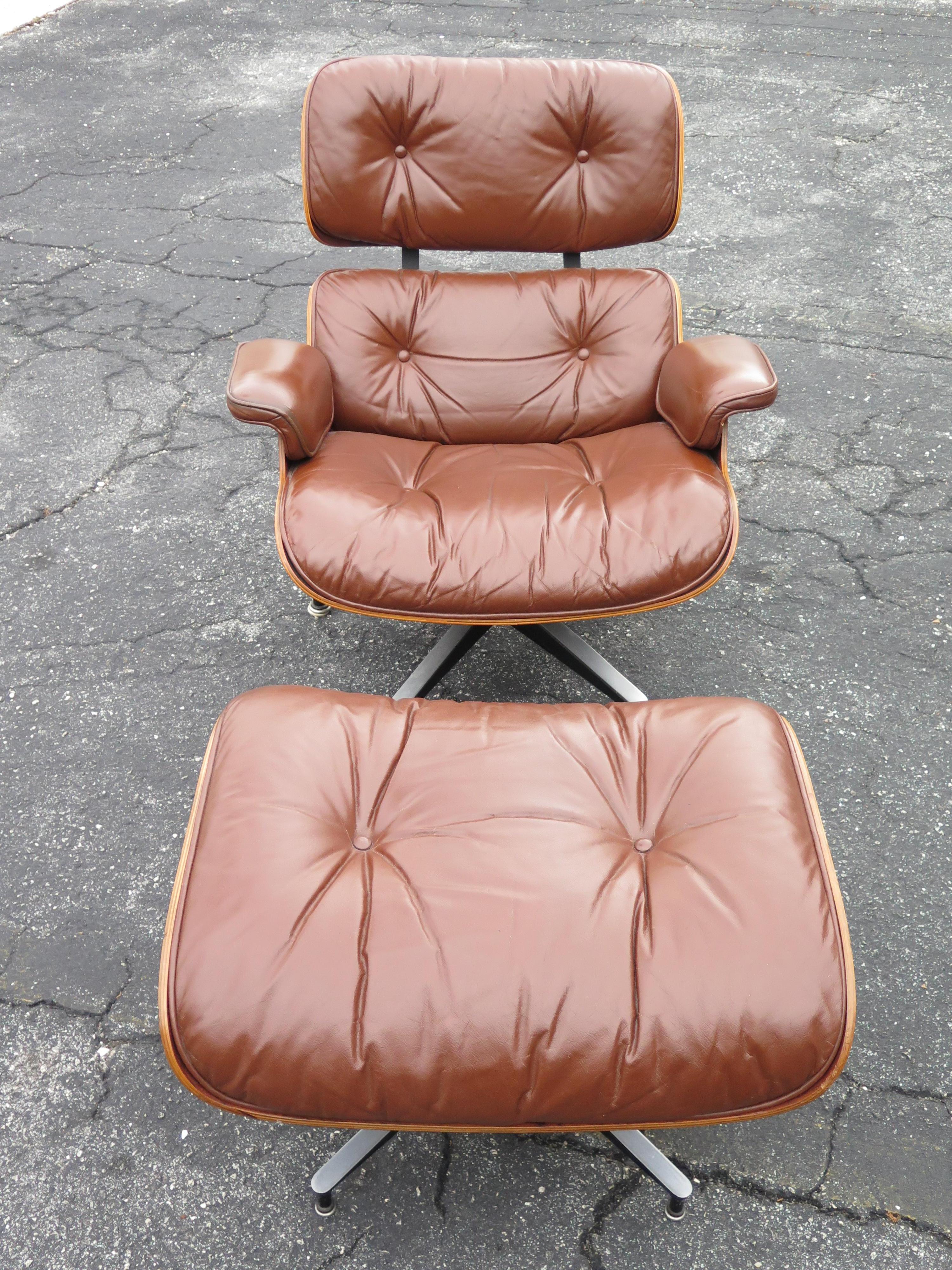  Classic Charles Eames Herman Miller Lounge Chair 1970's Cognac Brown Leather For Sale 8