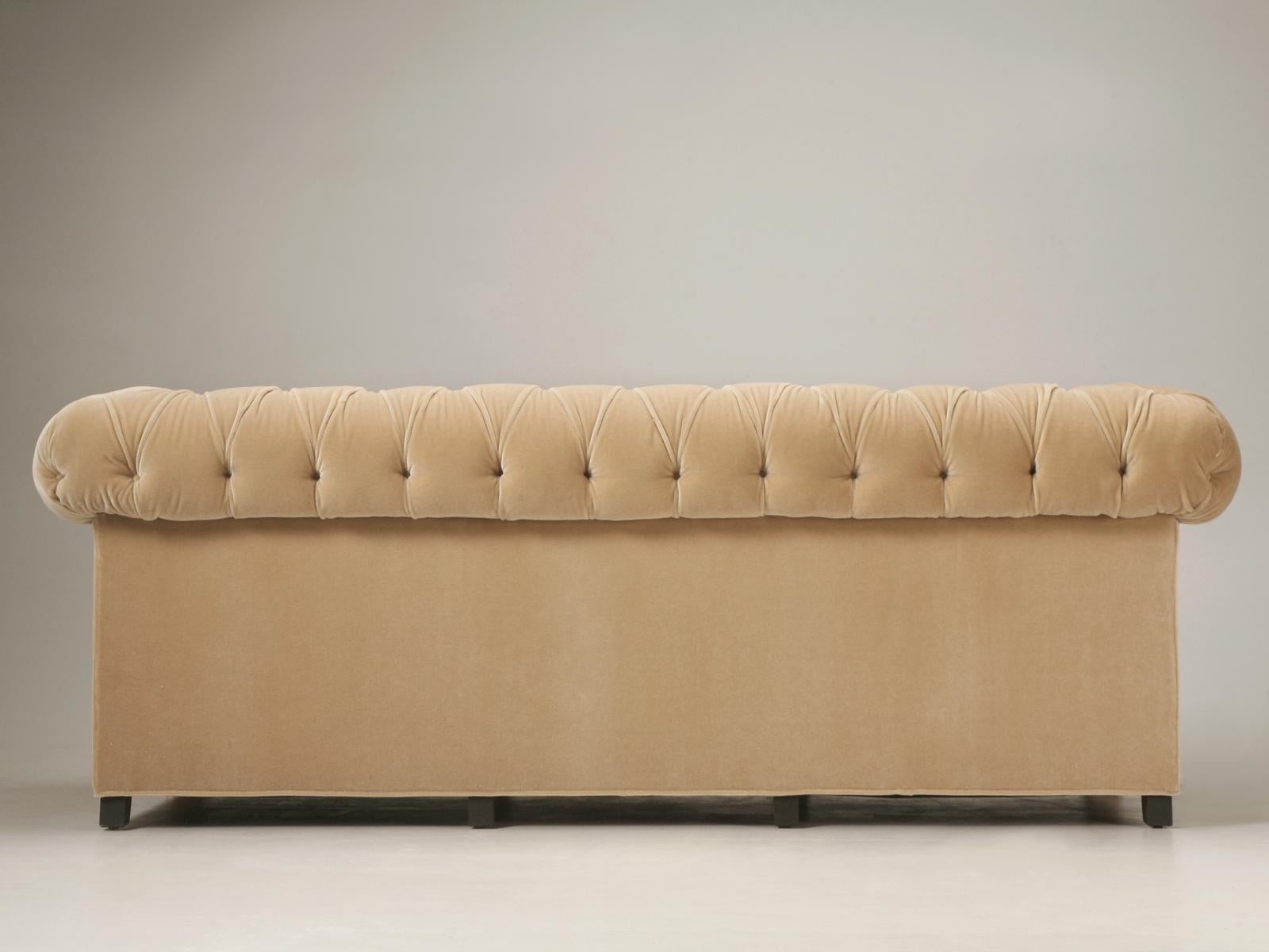 Sofa im Chesterfield-Stil mit getufteter Rückenlehne, Rosshaar, Bronze-Löwentatzenfüßen, in jeder Größe im Angebot 3