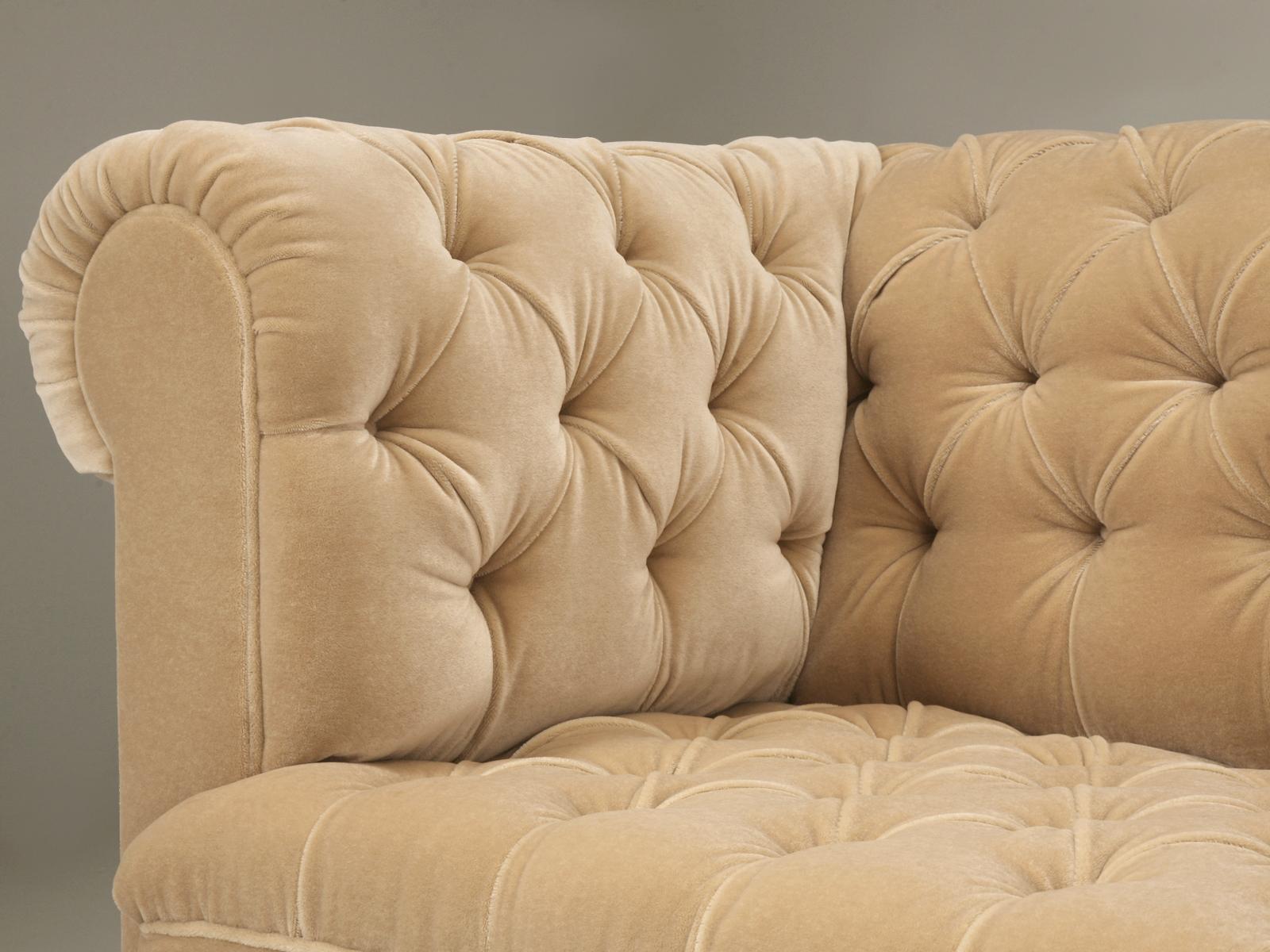 Sofa im Chesterfield-Stil mit getufteter Rückenlehne, Rosshaar, Bronze-Löwentatzenfüßen, in jeder Größe (Handgefertigt) im Angebot