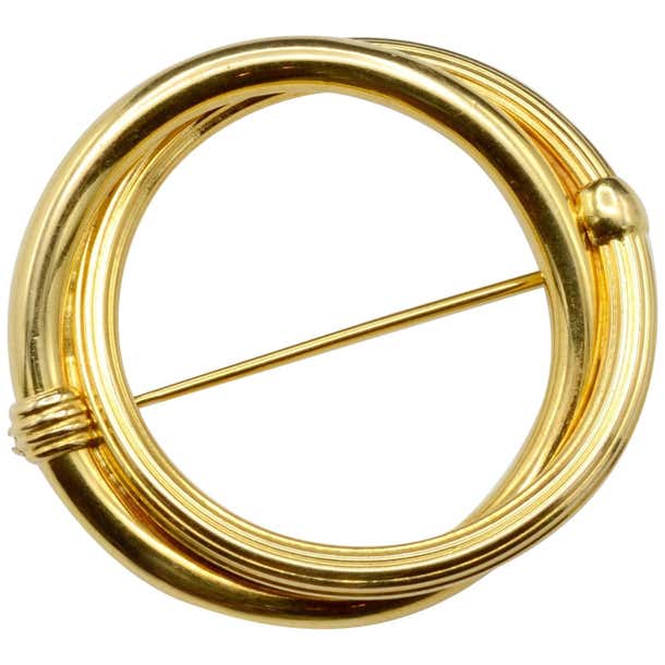 Classic Circle Round 18 Karat Gold Pin For Sale at 1stDibs | gold ...