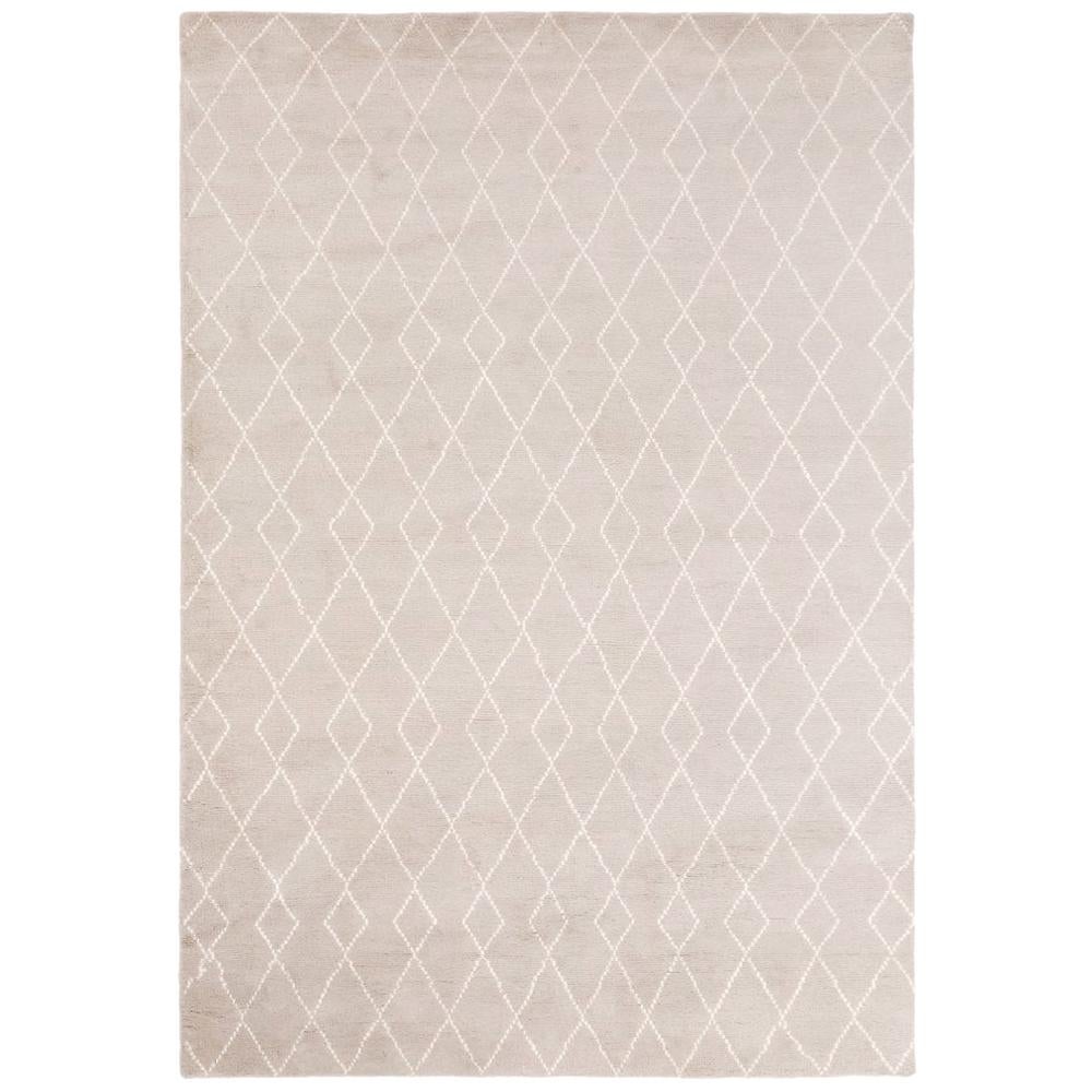 Classic Clean Lines Customizable Trace Weave Rug in Dove X-Large