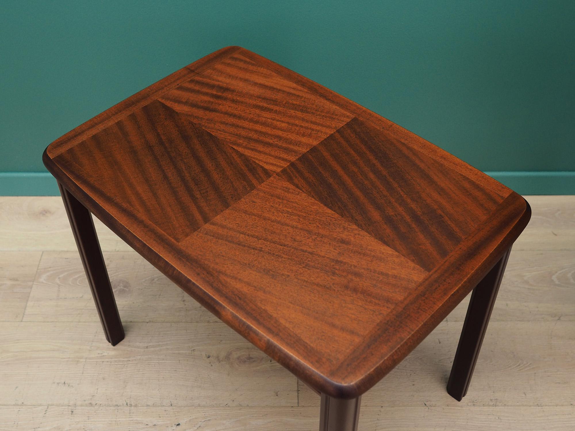 Late 20th Century Classic Coffee Table Scandinavian Design For Sale