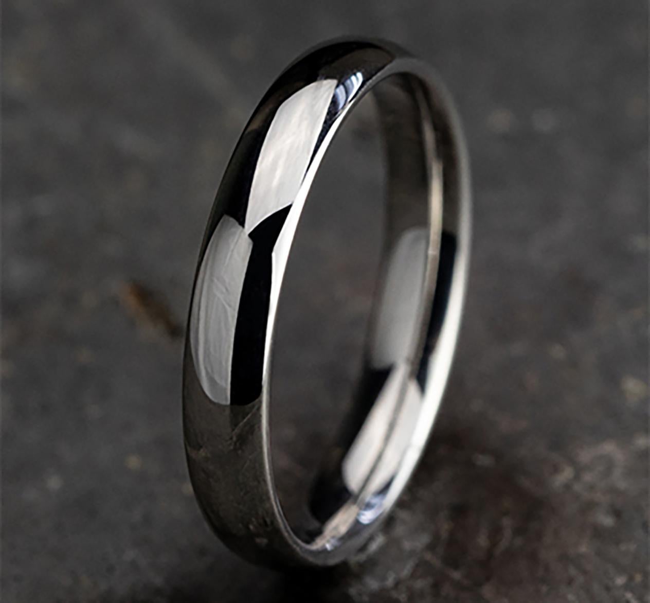 Contemporary Benchmark Classic Comfort Fit Wedding Band in Platinum, Width 4mm