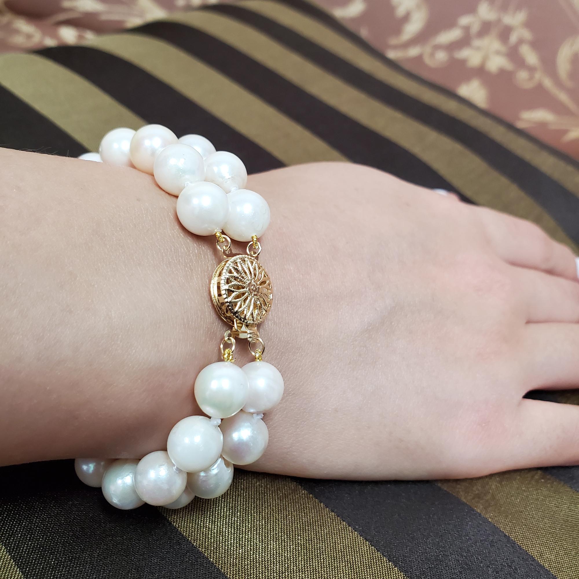 Classic Cultured Japanese Pearl White Double Strand Vintage Bracelet 14k YG For Sale 6