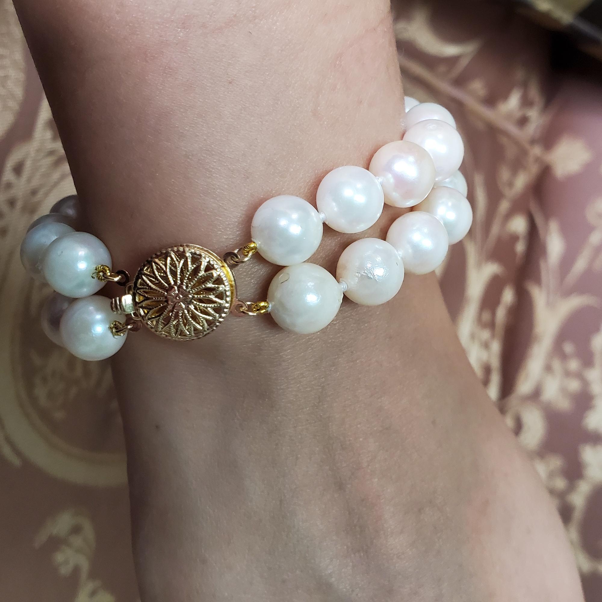 Classic Cultured Japanese Pearl White Double Strand Vintage Bracelet 14k YG For Sale 3