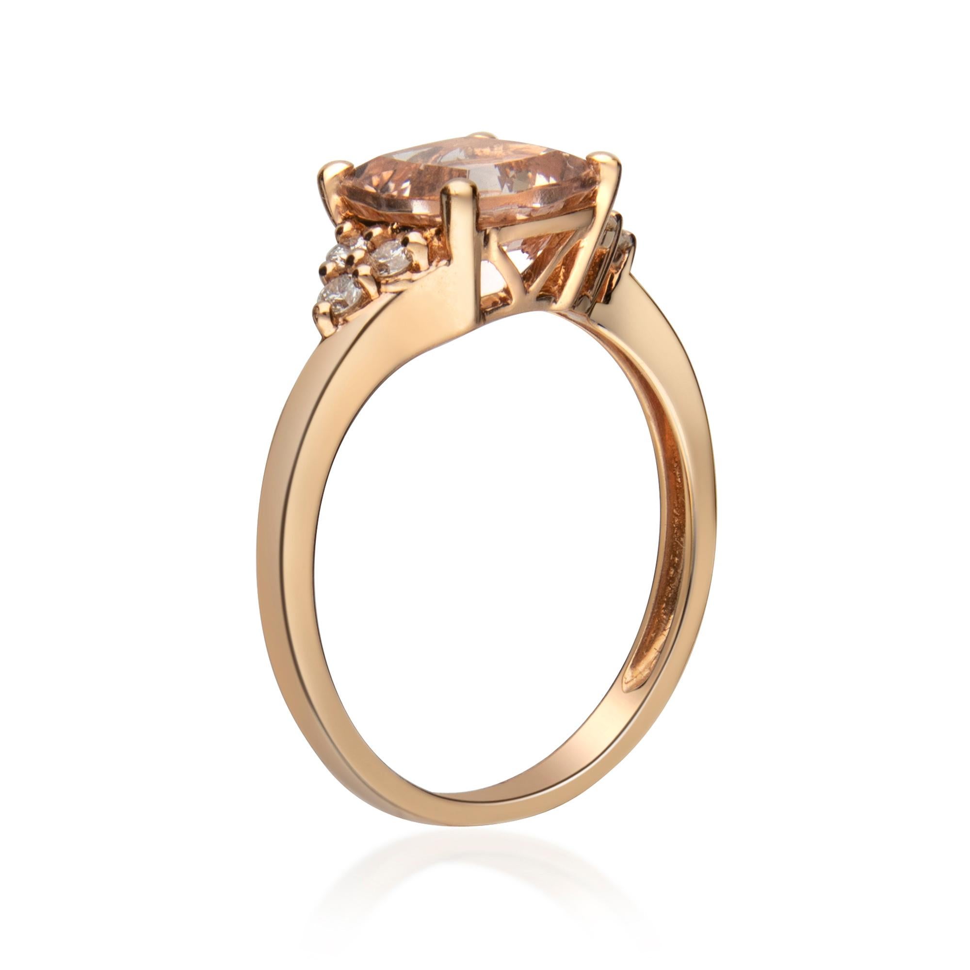 Cushion Cut Classic Cushion-Cut Morganite with Round-Cut Diamond 14 Karat Rose Gold Ring For Sale