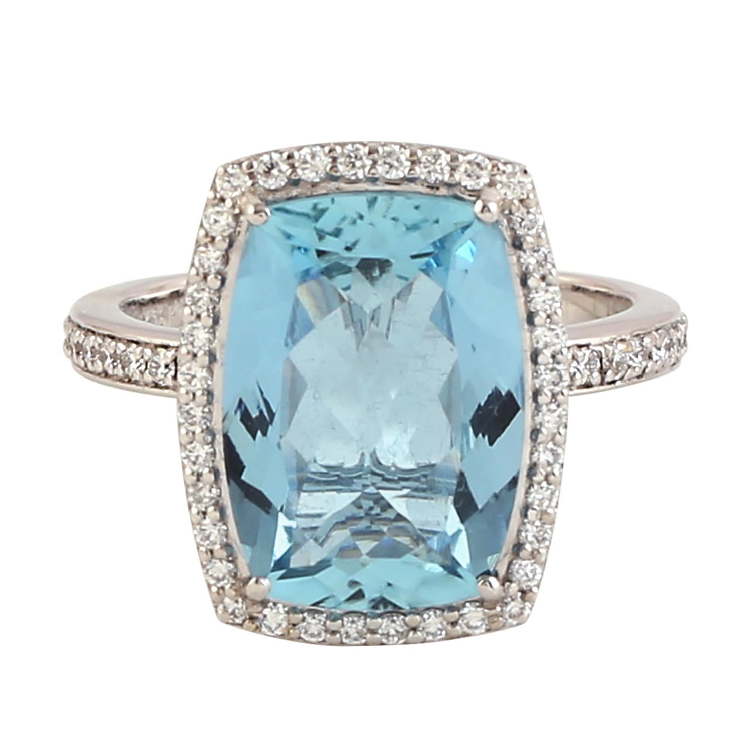 Modern Classic Cushion Shape Aquamarine Cocktail Ring with Diamonds in 18k Gold