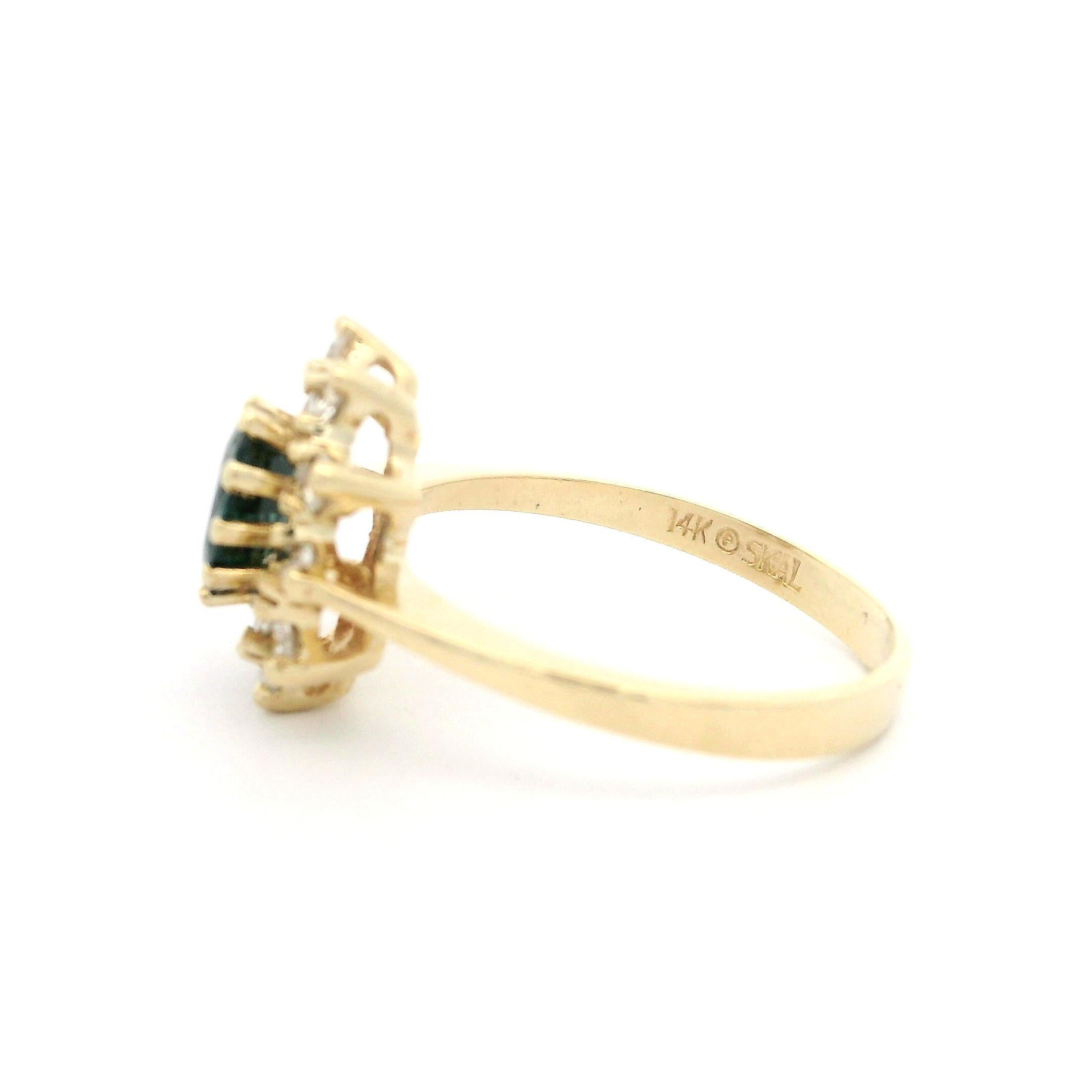 Classic Cute 14k Gelbgold 1,25ctw Saphir & Halo Diamond Cluster Petite Ring im Angebot 8