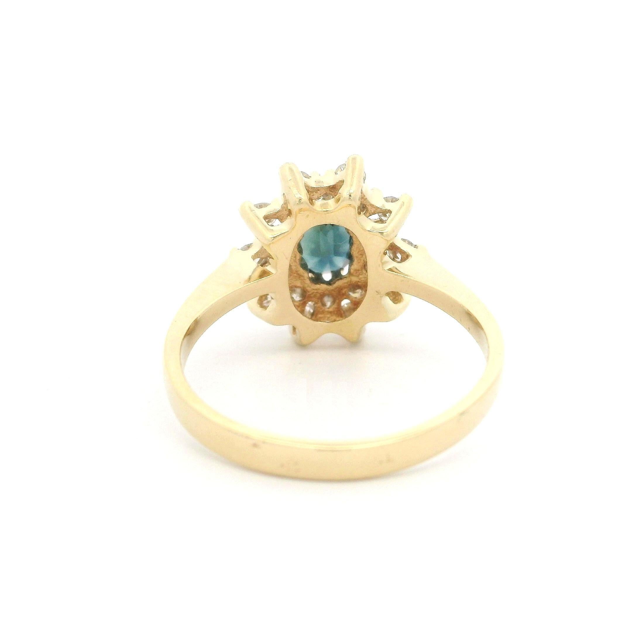 Classic Cute 14k Gelbgold 1,25ctw Saphir & Halo Diamond Cluster Petite Ring Damen im Angebot