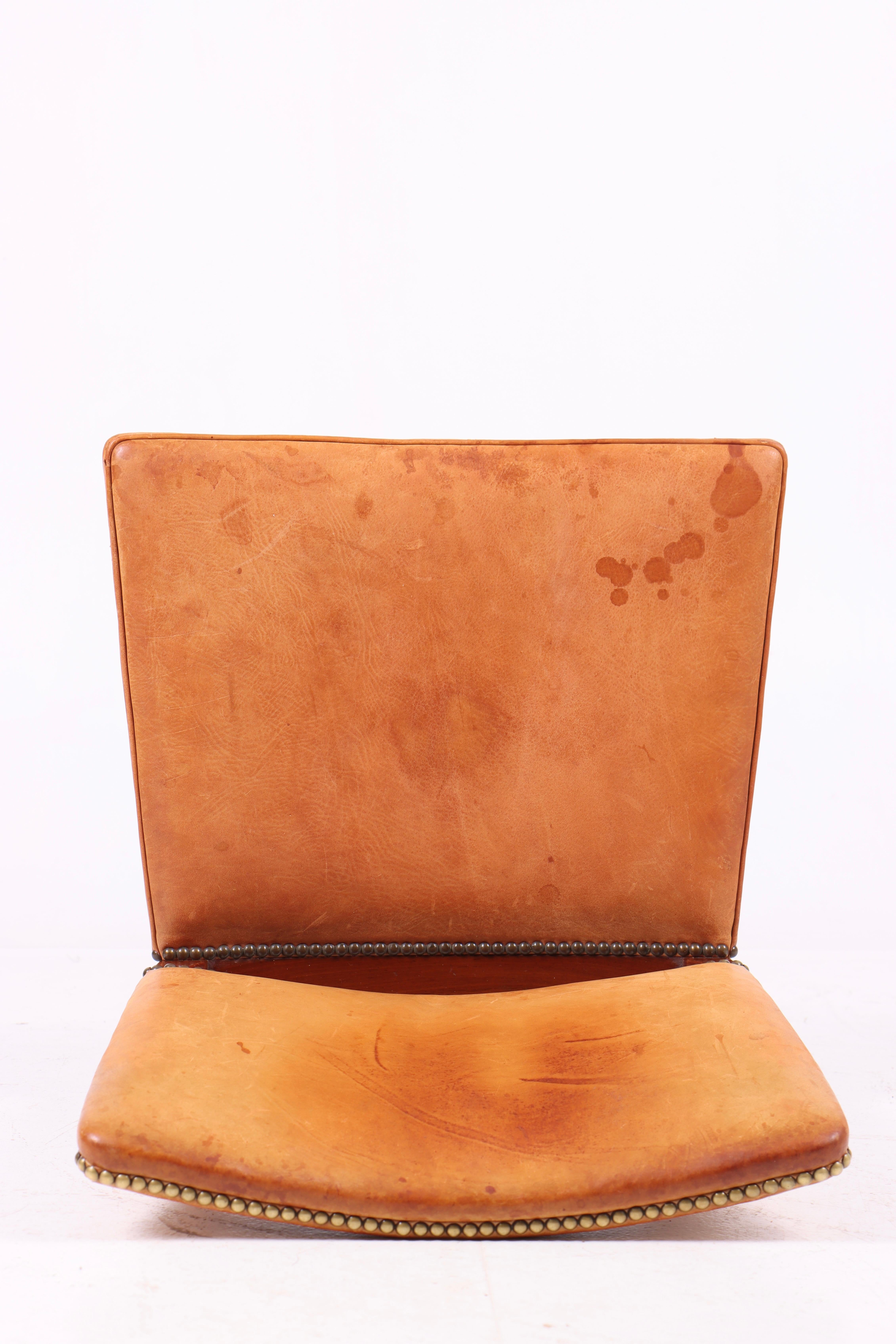 Classic Danish 1940s Chair in Cuban Mahogany and Niger Leather (Chaise danoise classique des années 1940 en acajou cubain et cuir nigérien) en vente 1
