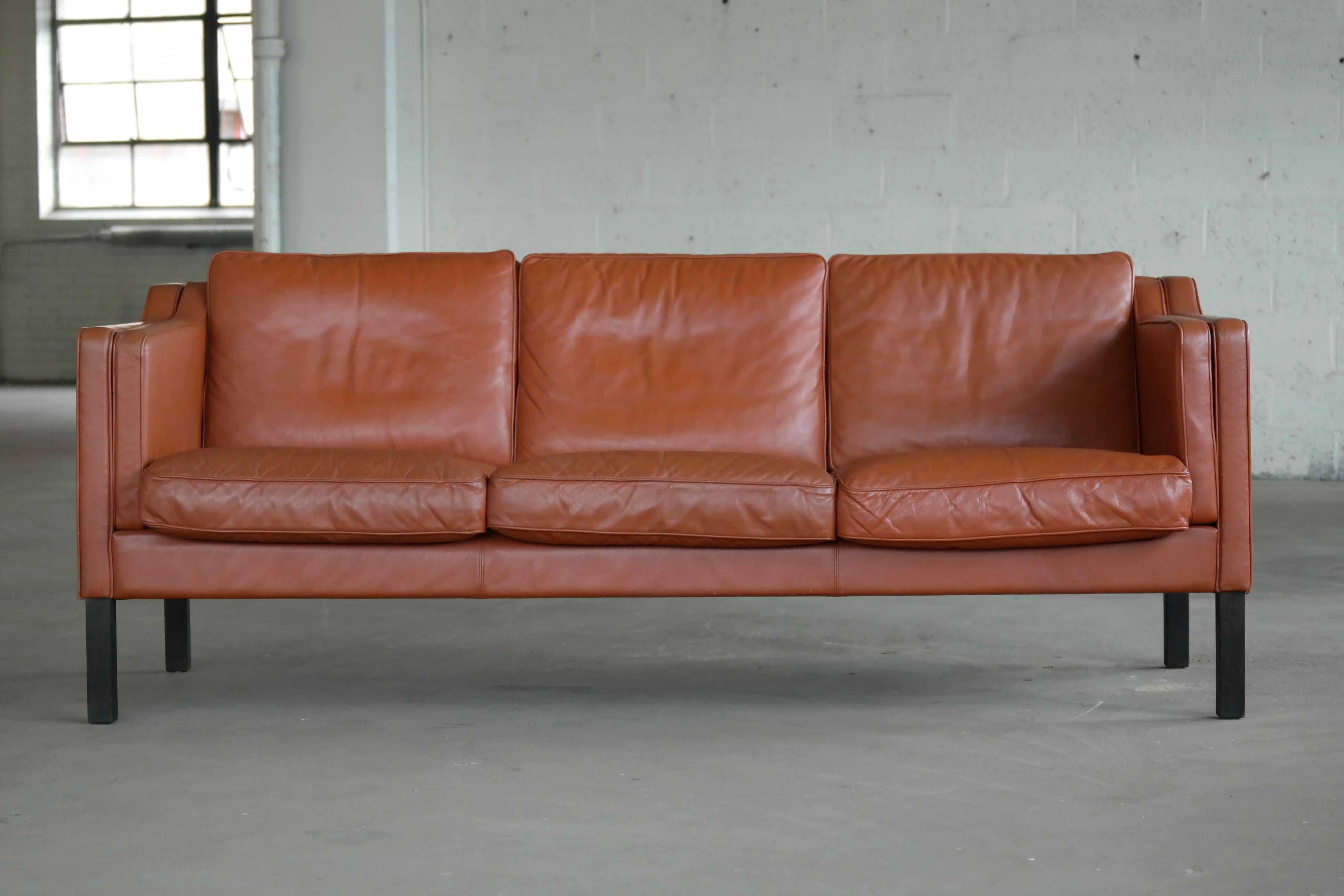 Classic Danish Børge Mogensen Model 2213 Style Sofa in Cognac Colored Leather In Good Condition In Bridgeport, CT