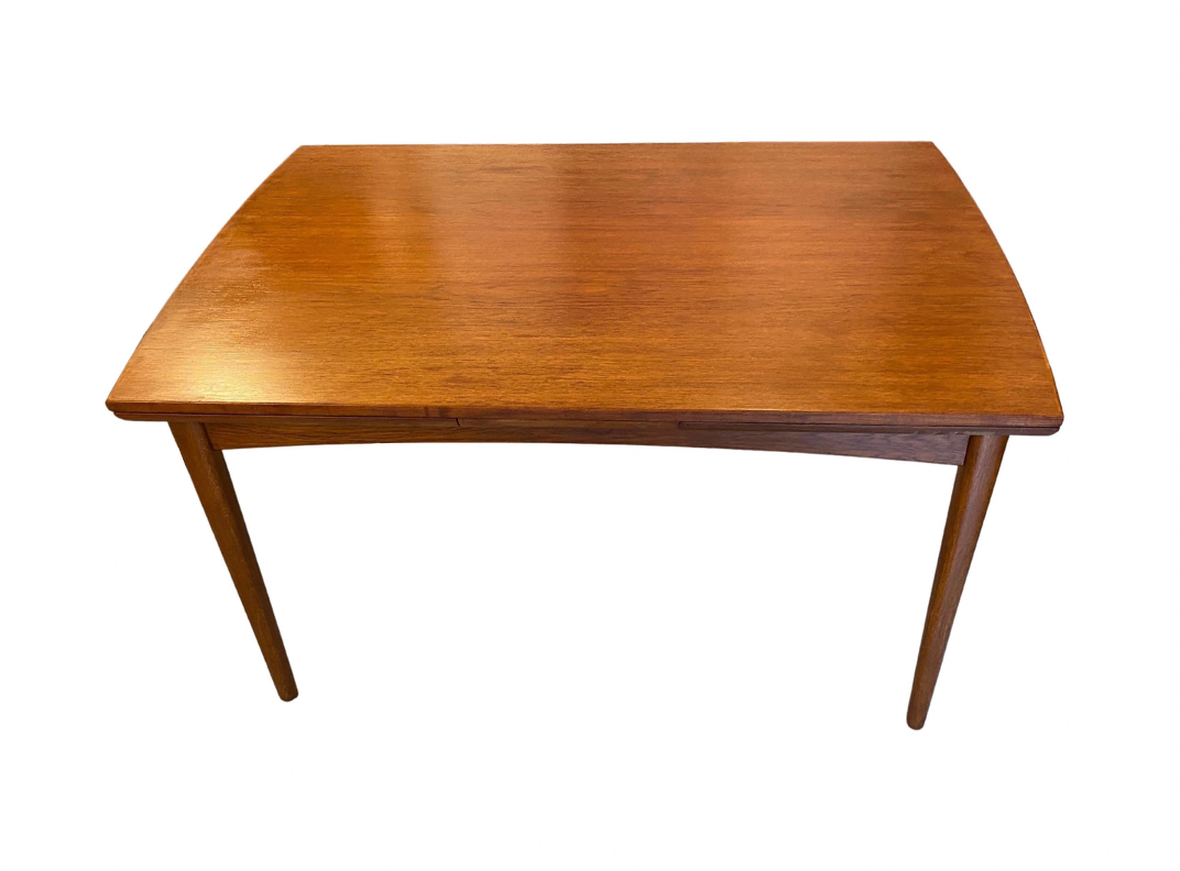 Mid-Century Modern Classic Danish Mid-Century Dining Table in Teak with Extensions