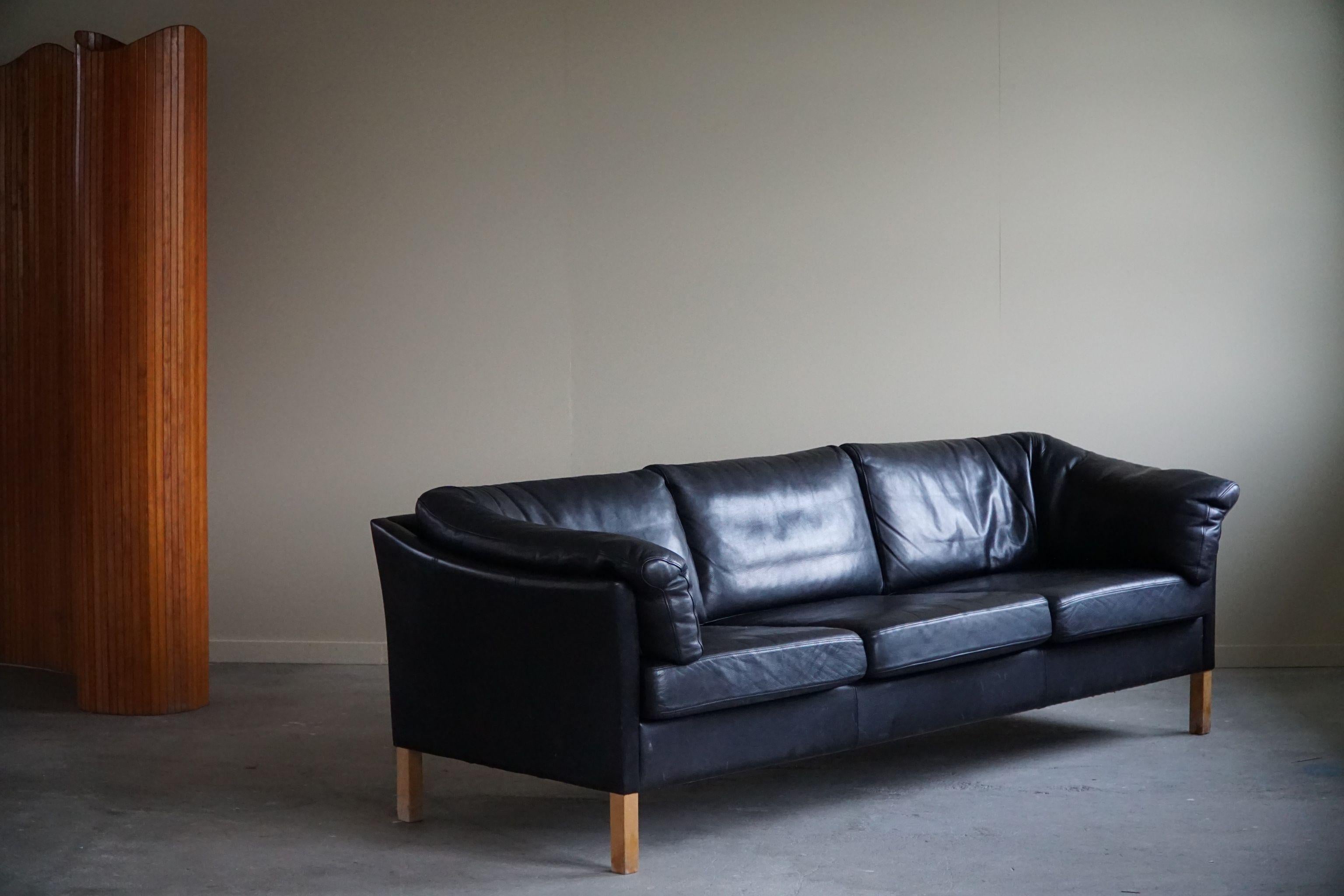 Scandinavian Modern Classic Danish Mid Century Three Seater Sofa in Black Leather, Made in 1970s