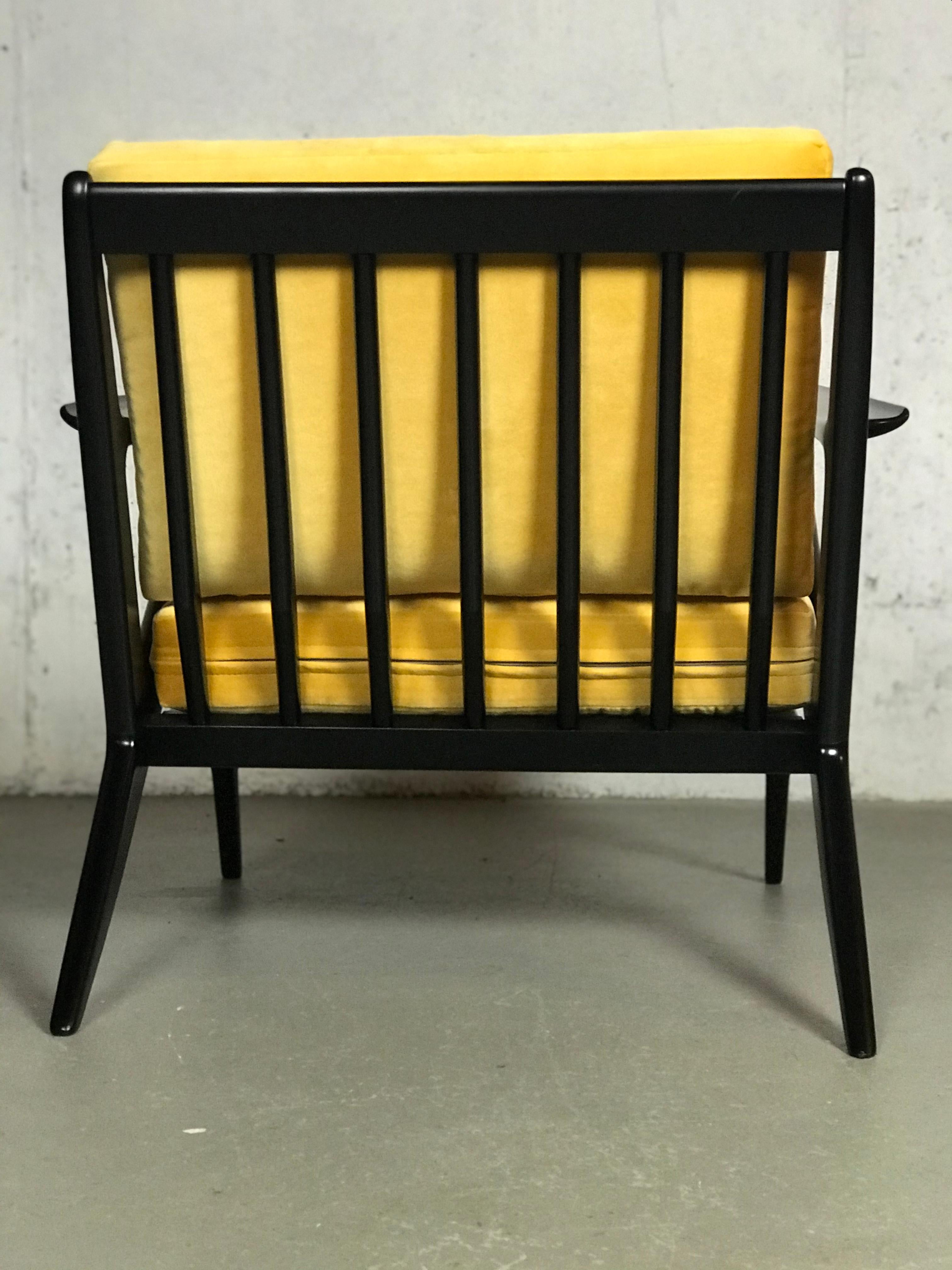 Mid Century Lounge Chair in Ebony and Goldenrod Velvet by Poul Jensen for Selig For Sale 3