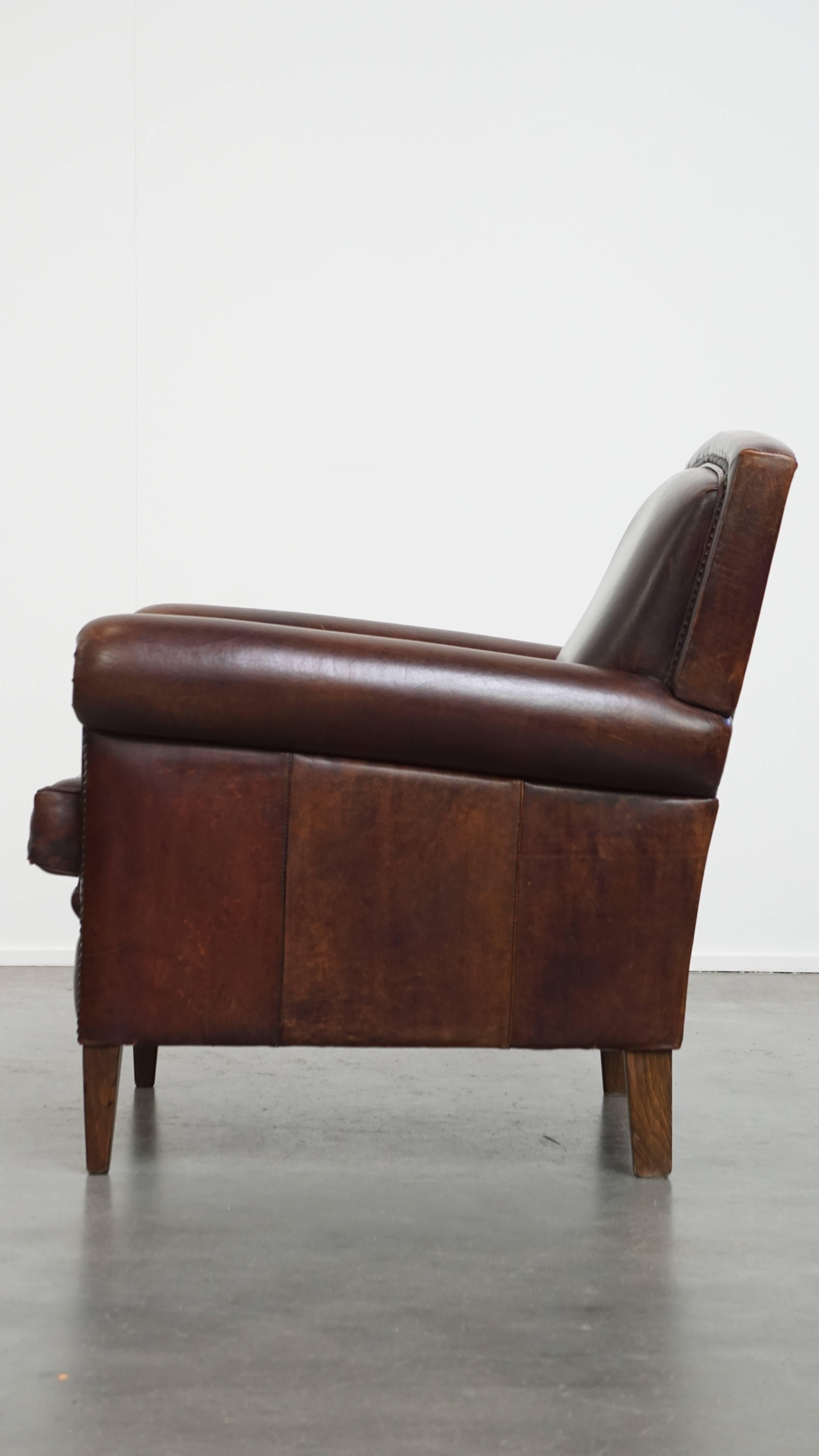 Classic Dark Brown Sheepskin Leather Design Armchair In Fair Condition For Sale In Harderwijk, NL