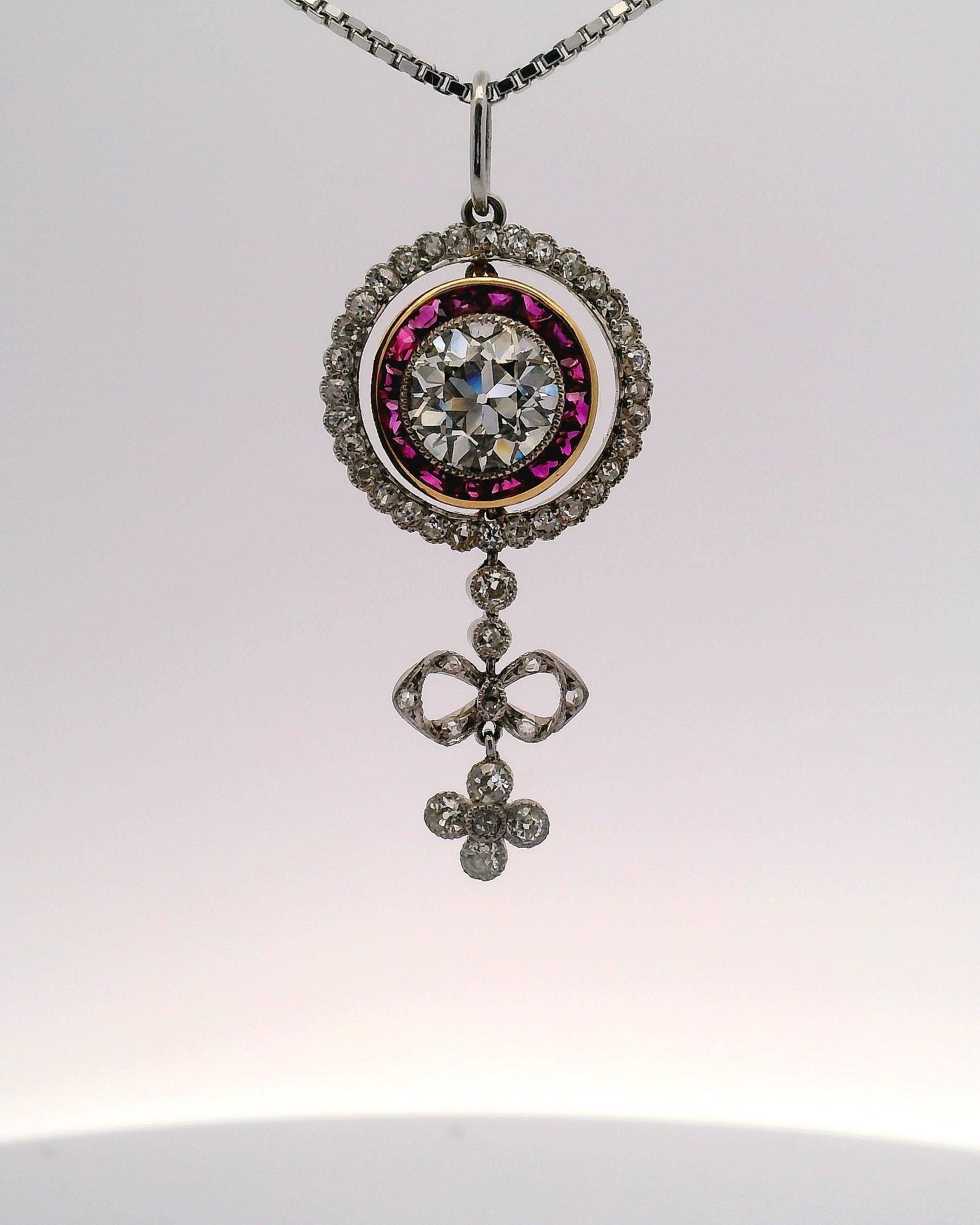 Ciondolo classico Deco con diamanti e rubini in vendita 8