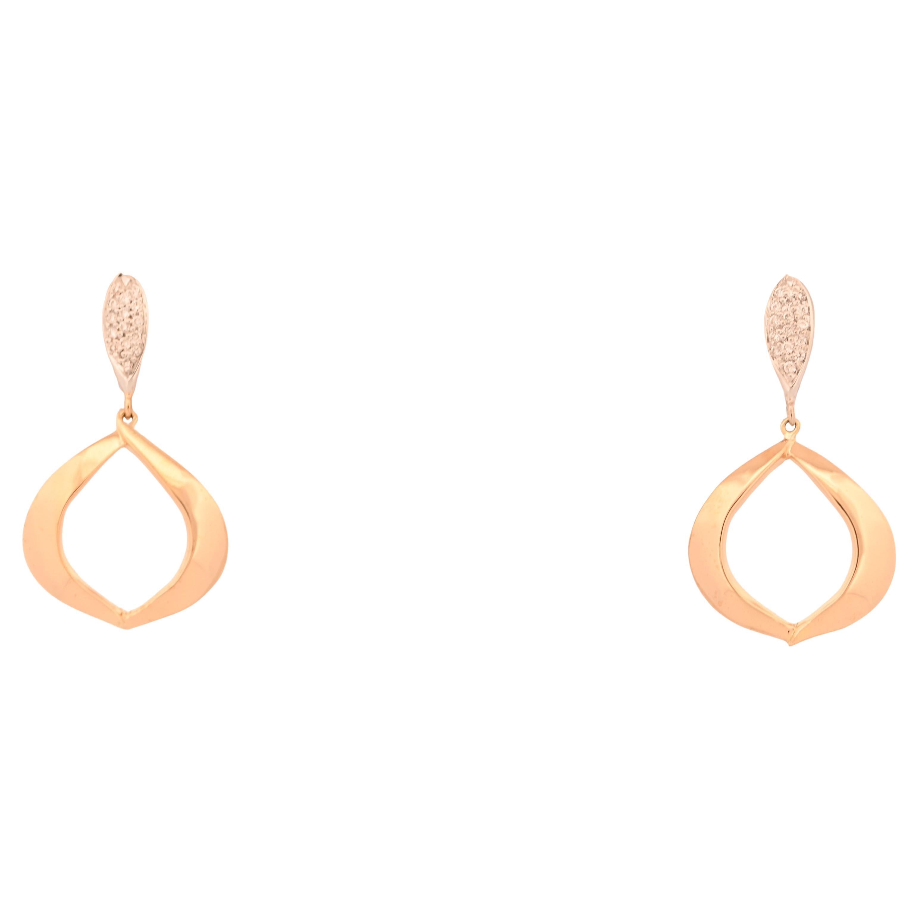 Classic Design 18K Soleil East Earring with Diamonds For Sale