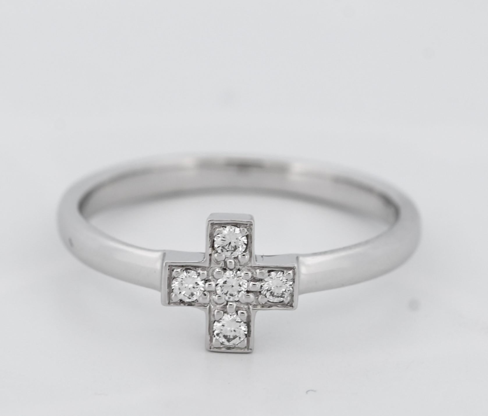For Sale:  Classic Design 18K White Gold Petite Cross Ring with Diamonds 3