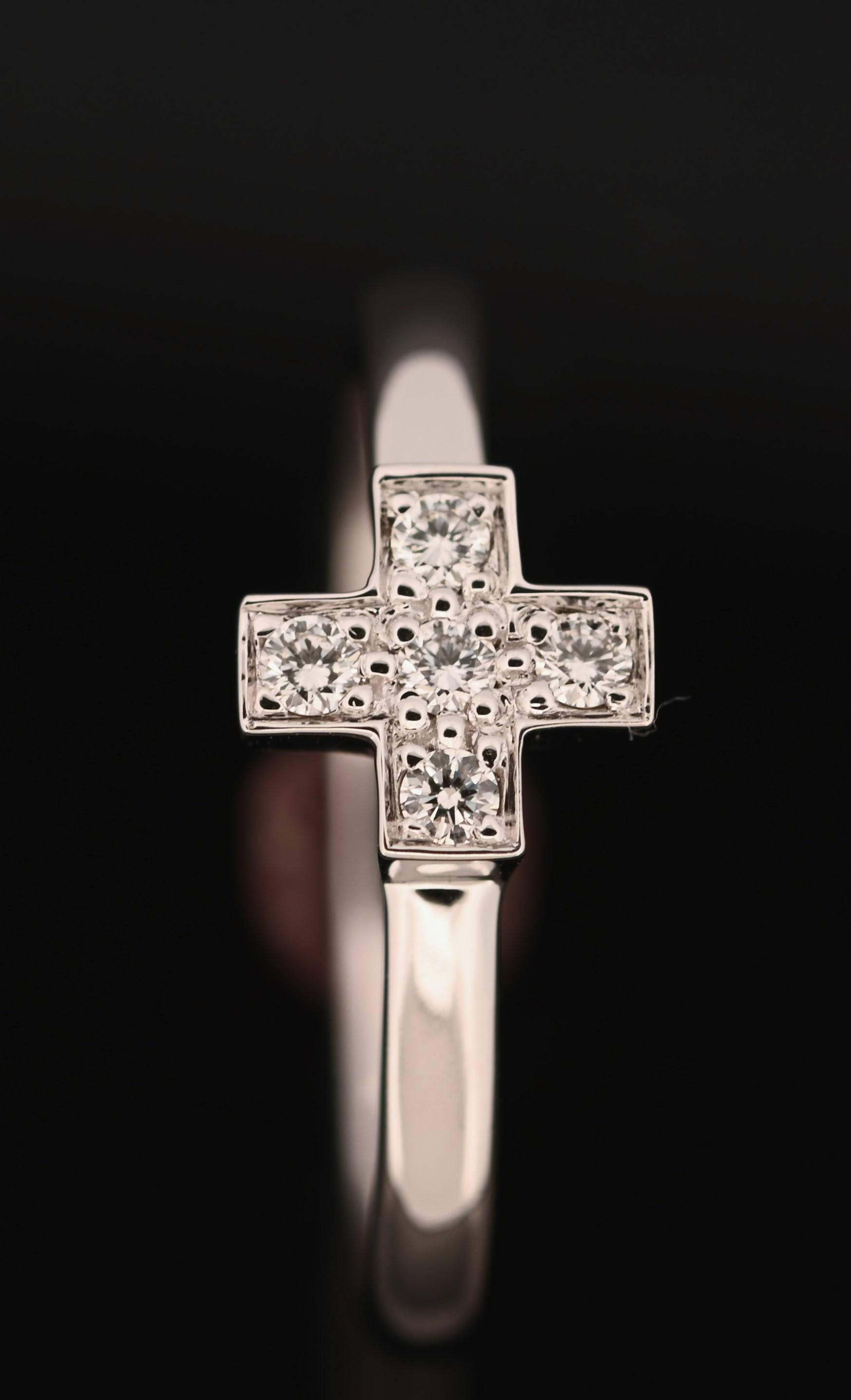 For Sale:  Classic Design 18K White Gold Petite Cross Ring with Diamonds 4