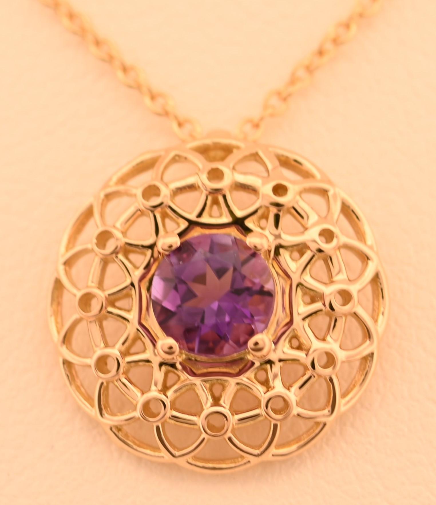 Taille ronde Classic Design/One en or jaune 18K en vente