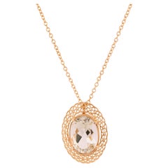 Classic Design 18K Yellow Gold Halo Pendant with Green Quartz