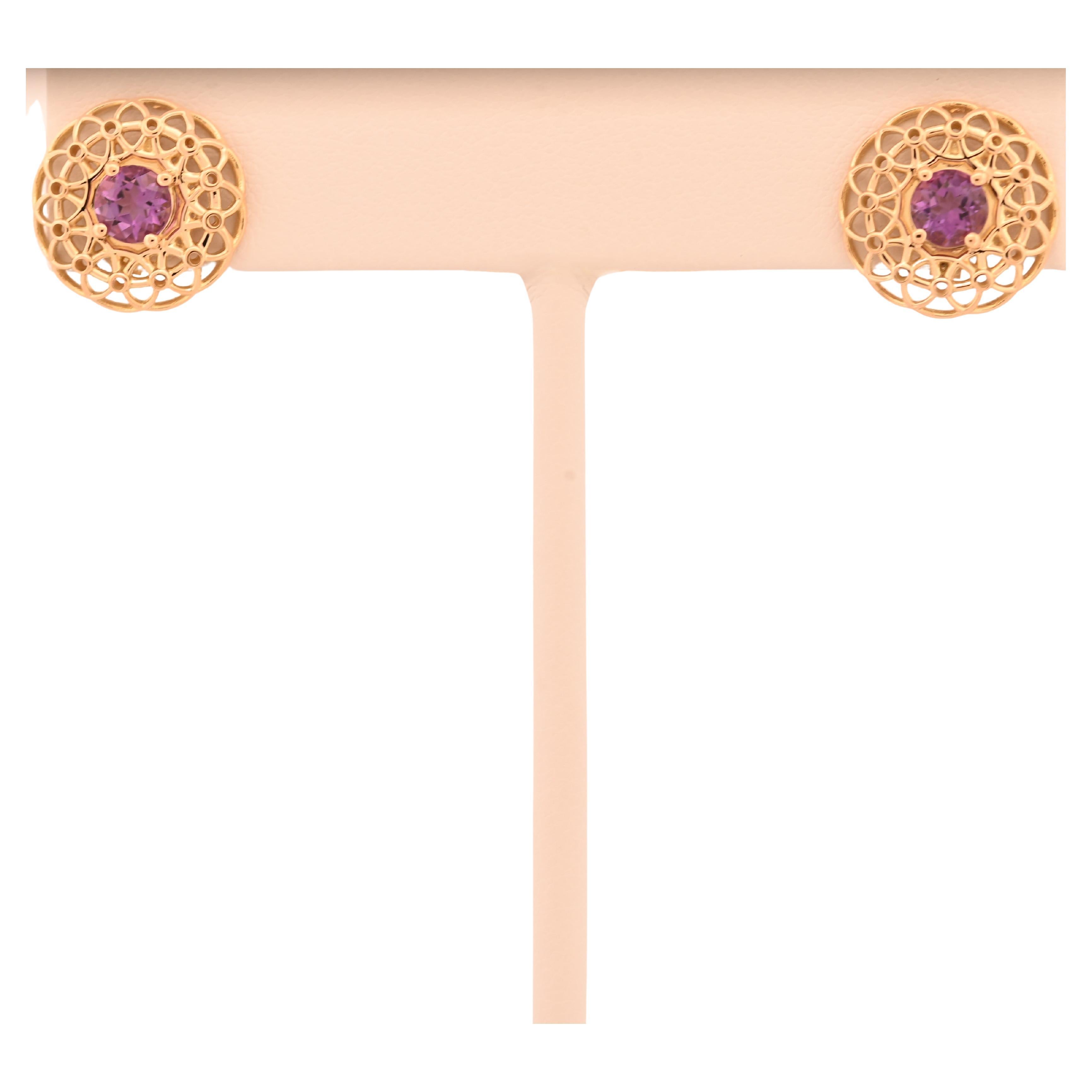 Classic Design 18K Yellow Halo Earring with Amethyst