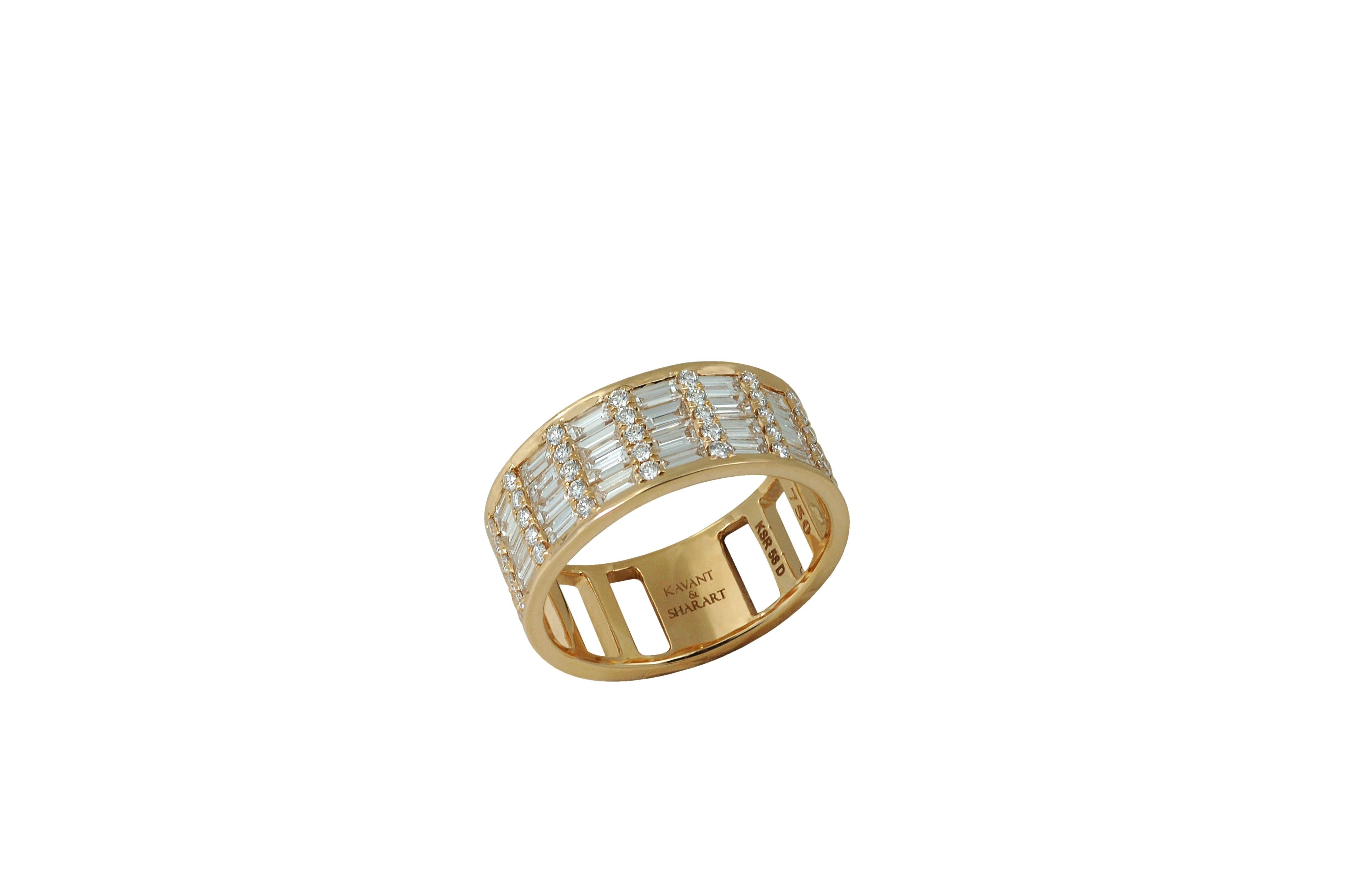Diamond 1.84 carats Ring in 18K Gold Settings


Width:  0.8 cm 
Length: 2.0 cm

Inspired by the spirit of 