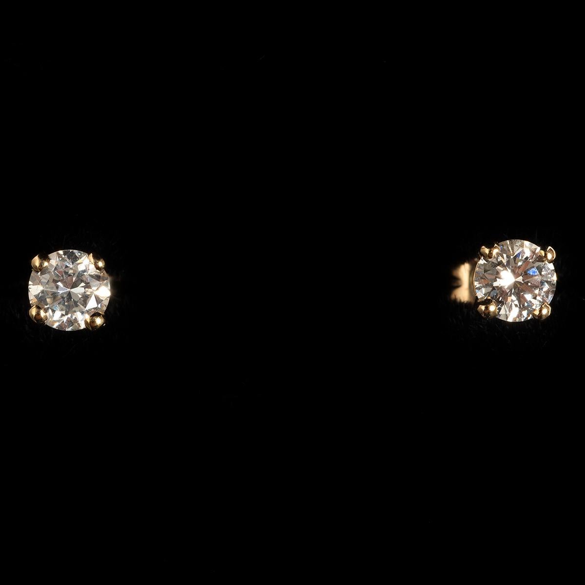 .9 carat diamond earrings