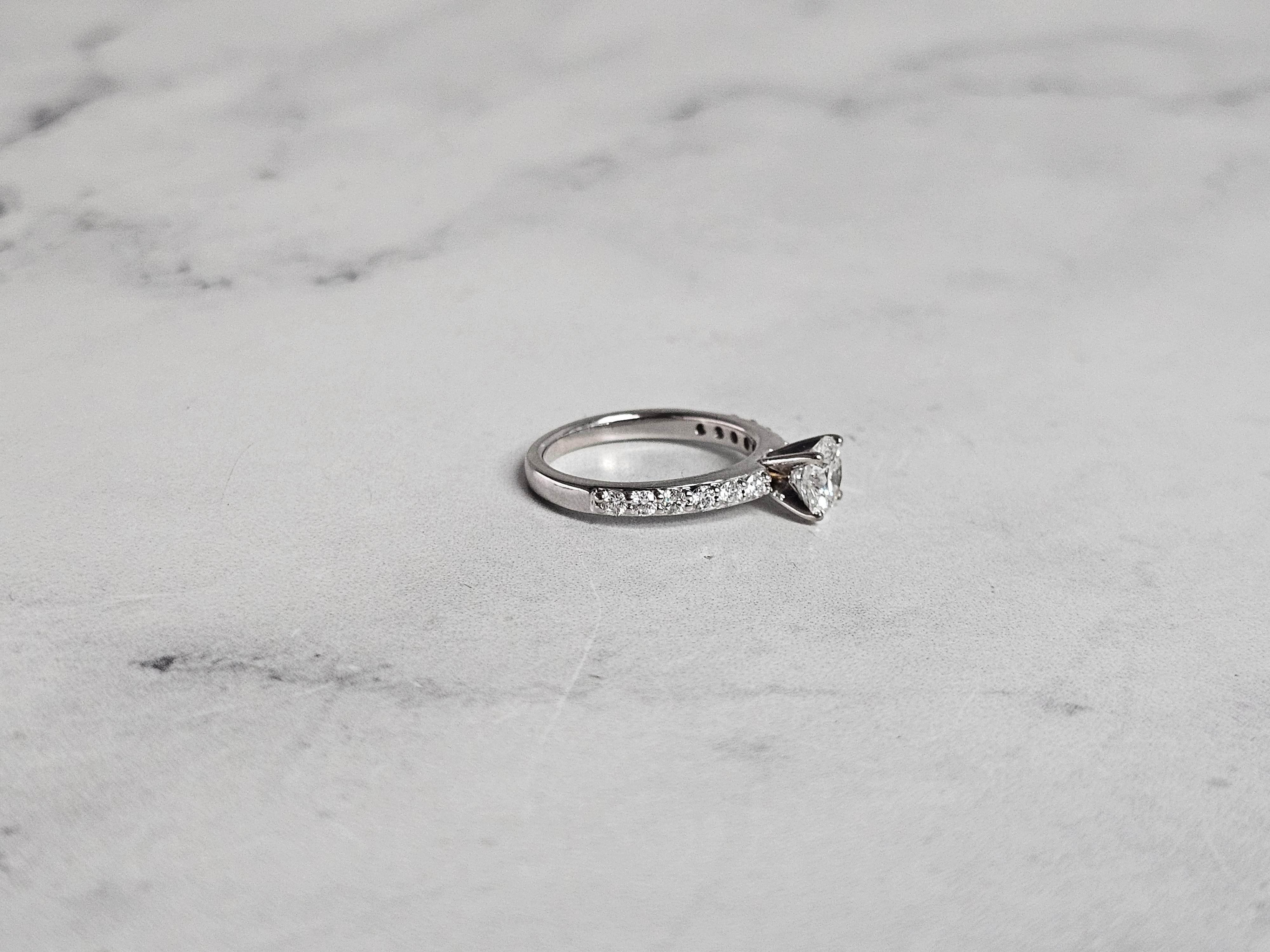Women's or Men's Classic Diamond Engagement Ring 14k White Gold For Sale
