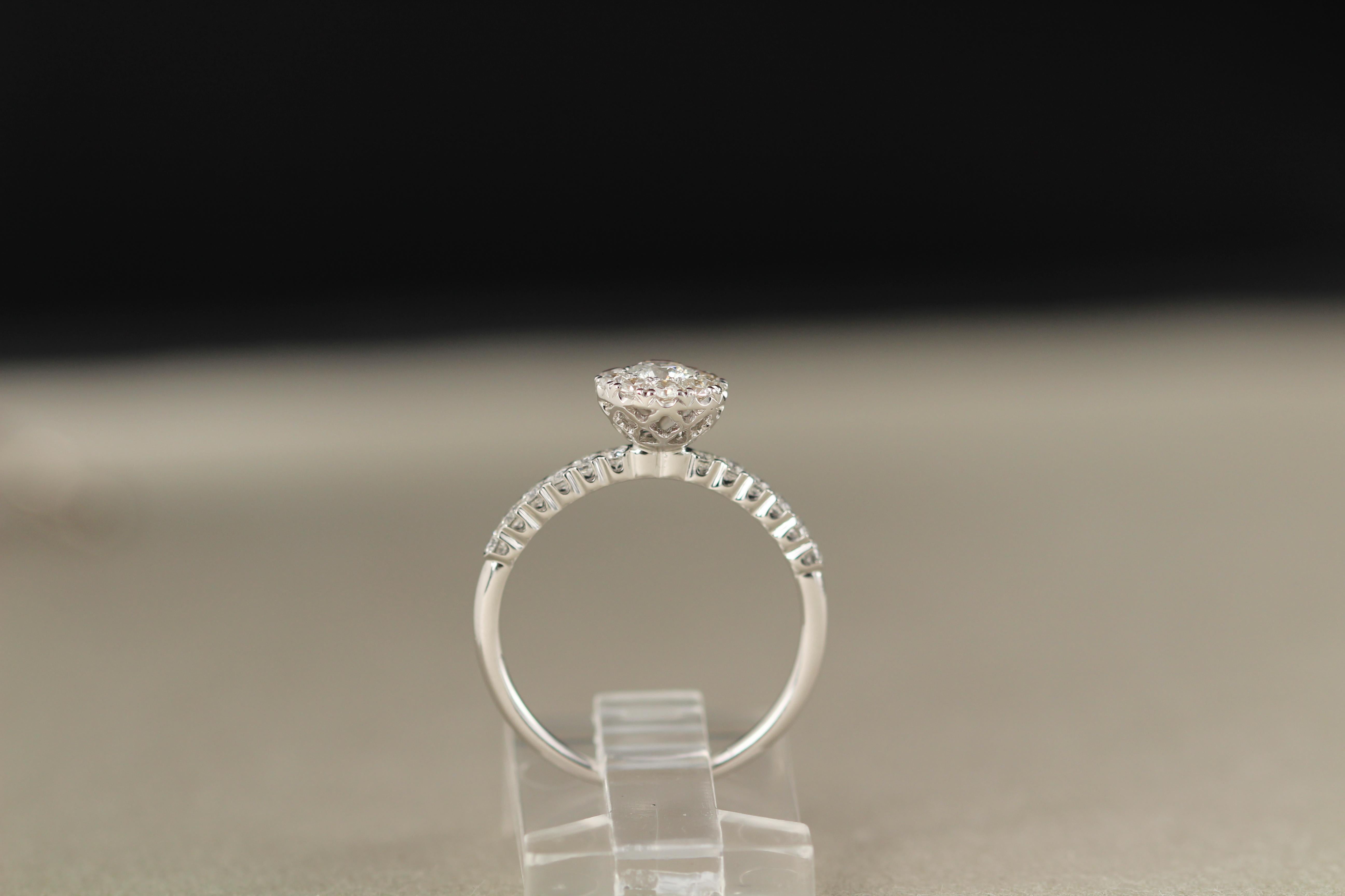Classic Diamond Engagement Ring 18 Karat White Gold Cluster Diamond Ring For Sale 7