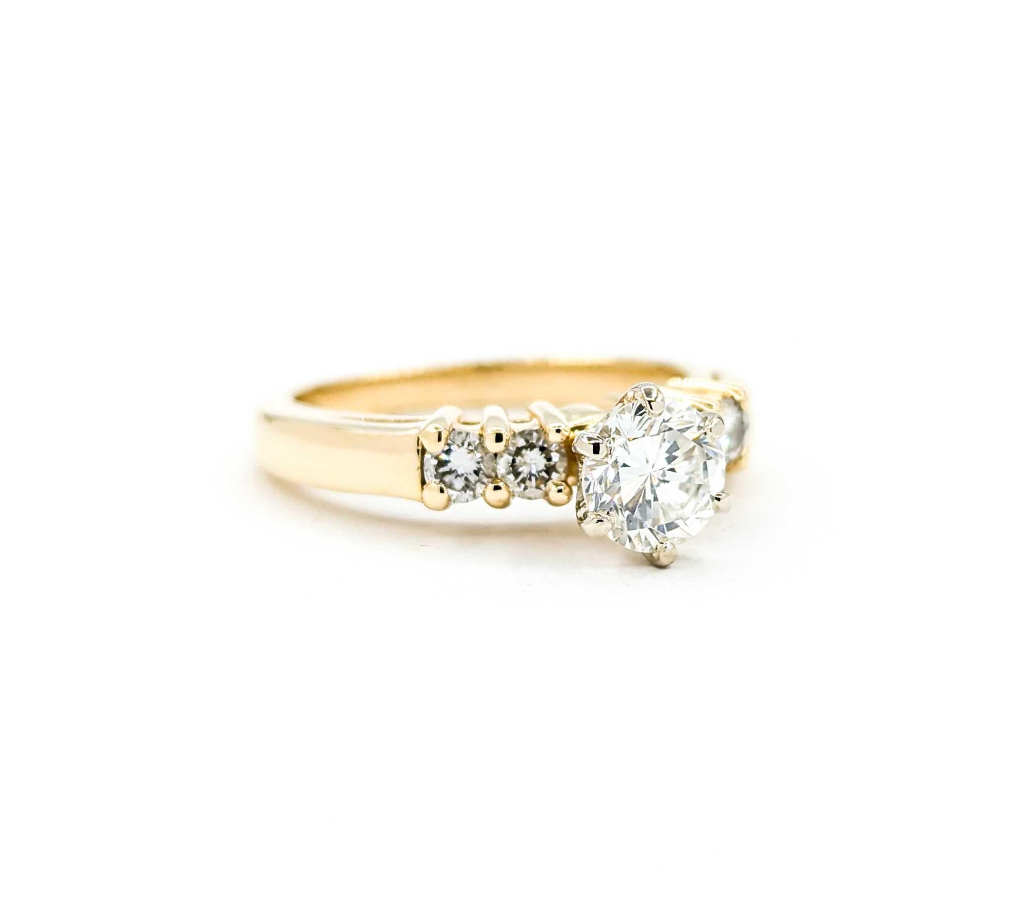 Classic Diamond Engagement Ring in 14k Yellow Gold For Sale 1