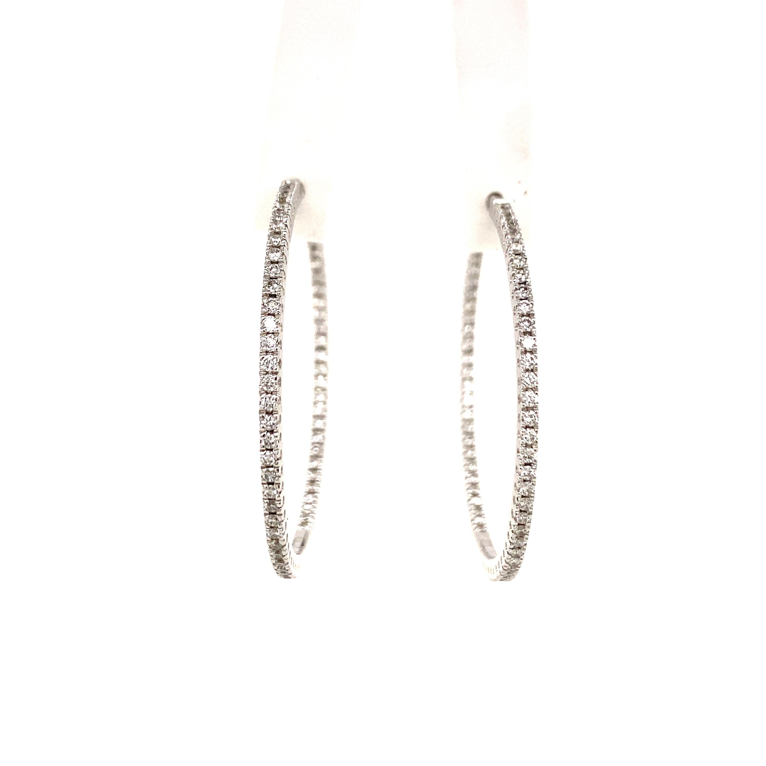 This classic pair of earrings is set with 126 brilliant cut diamonds of G/H colour and si clarity, total weight approximately 2.50 carats.
With their fine elegance, these earrings can be worn for any occasion - be it casual during the day or for the