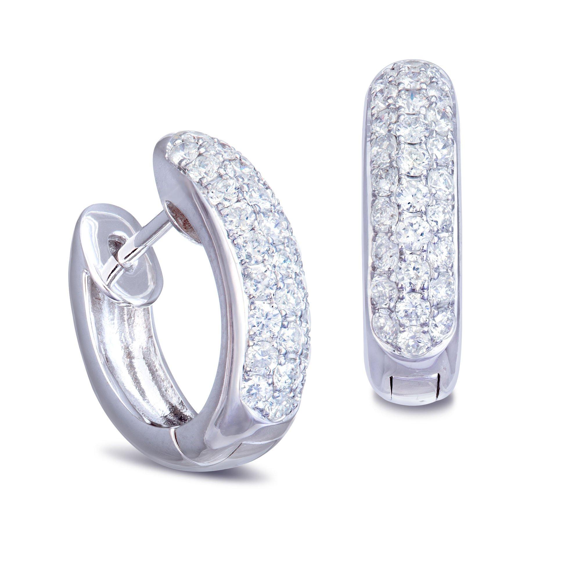 Klassischer Klappbrisur-Ohrring aus 18 Karat Weißgold mit Diamanten für Sie (Rundschliff) im Angebot