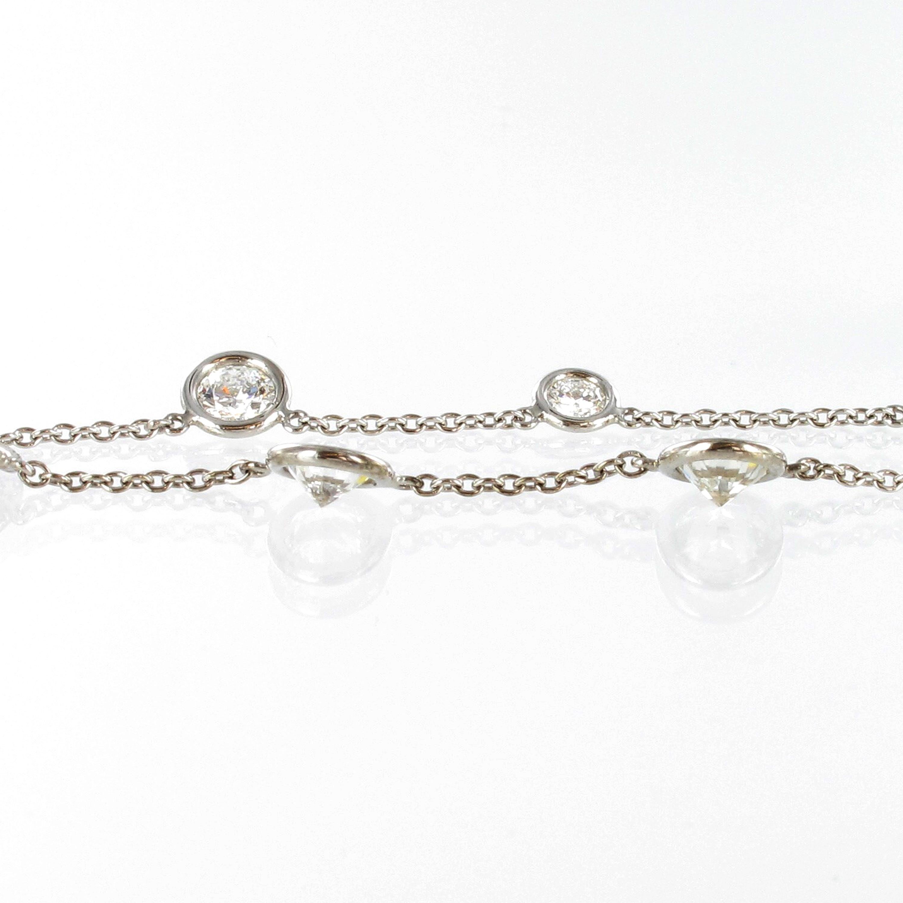 Diamant-Halskette aus 18 Karat Weißgold mit Diamant im Angebot 1