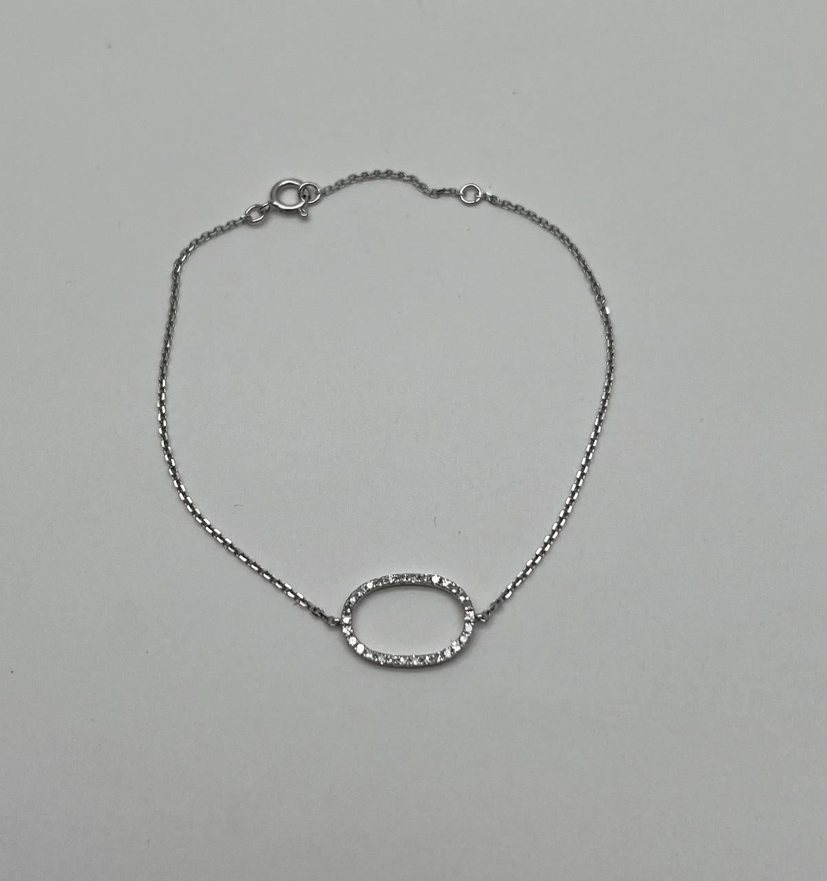 Women's Classic Diamond Oval Shape Statement 14K White Gold Chain Minimalistic Bracelet For Sale