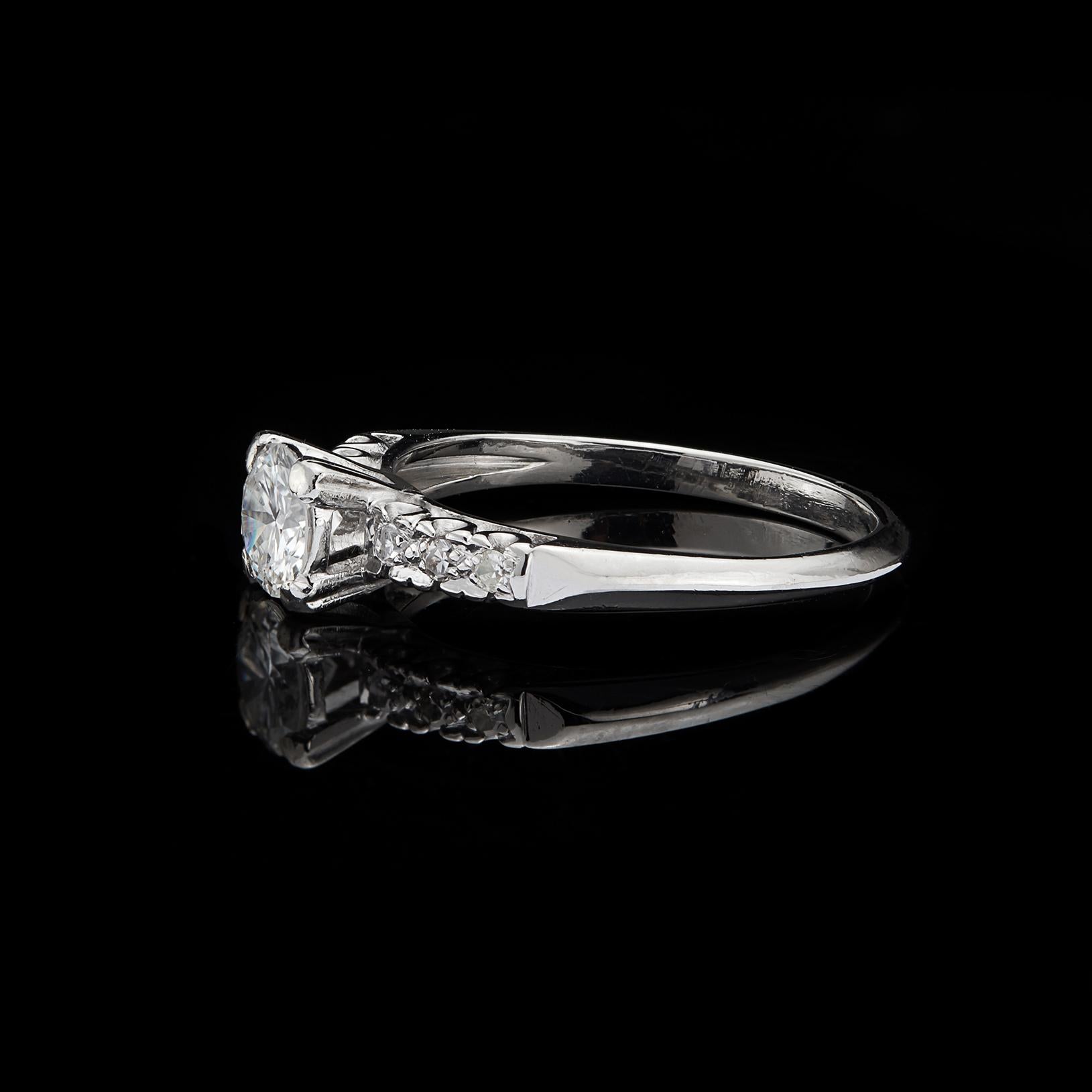 Classic Diamond and Platinum Engagement Ring In Excellent Condition For Sale In San Francisco, CA