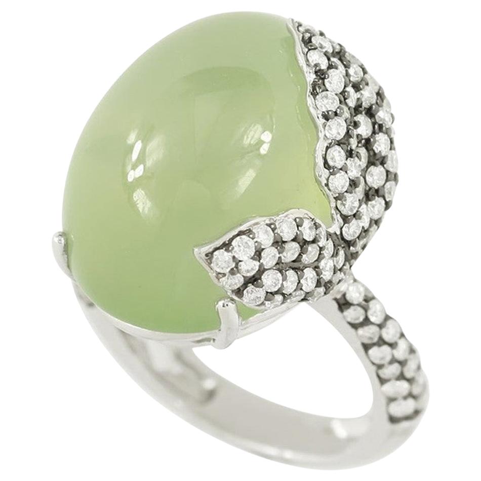 Classic Diamond Prenit White Impressive Ring for Her For Sale
