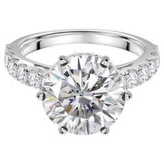 Classic Diamond Solitaire Ring 18K White Gold Engagement Ring for Women