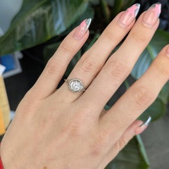 Classic Diamond Solitaire Ring in Solid 18K Gold, Round cut 4.5mm Fine Jewelry