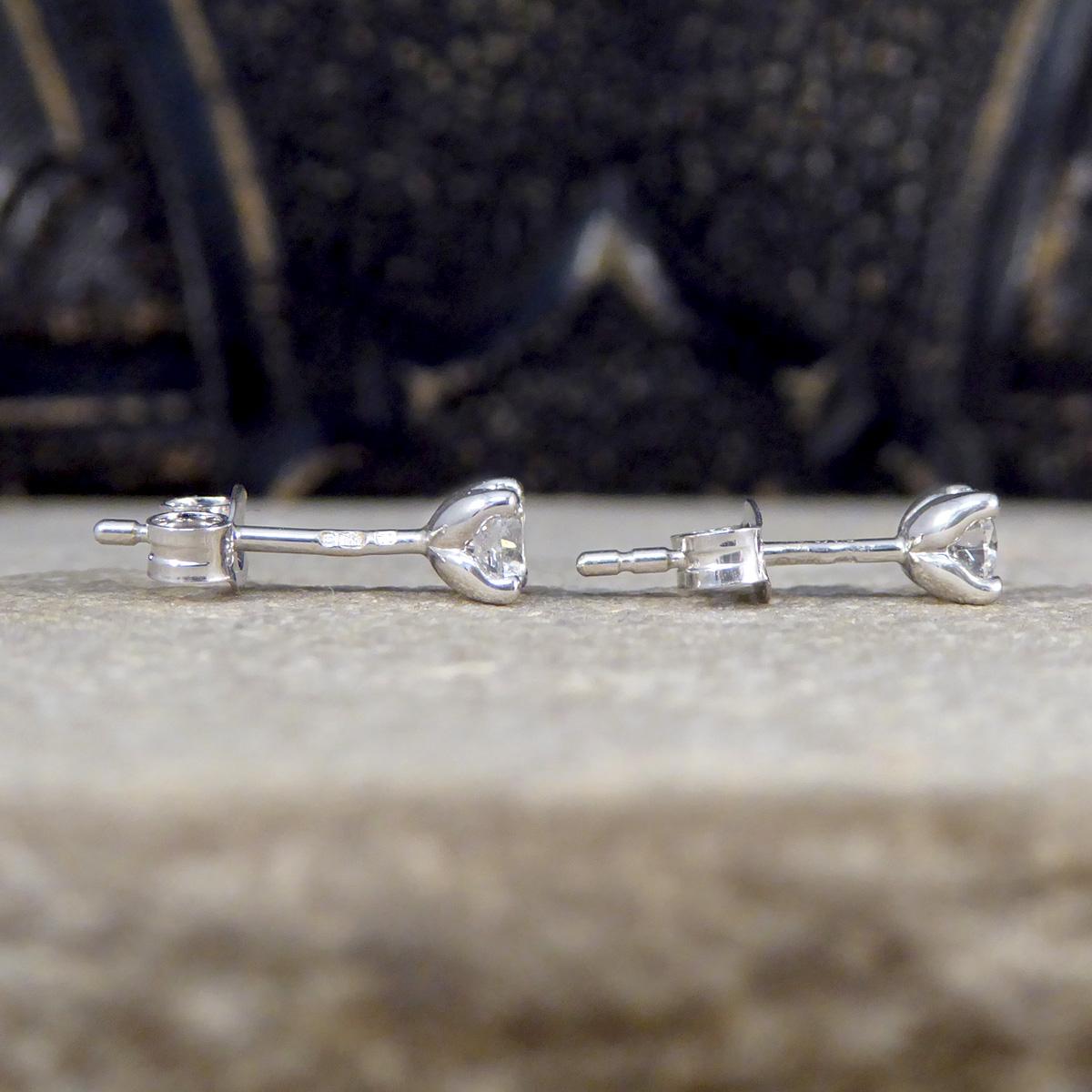 Modern Classic Diamond Stud Earrings in 18ct White Gold For Sale