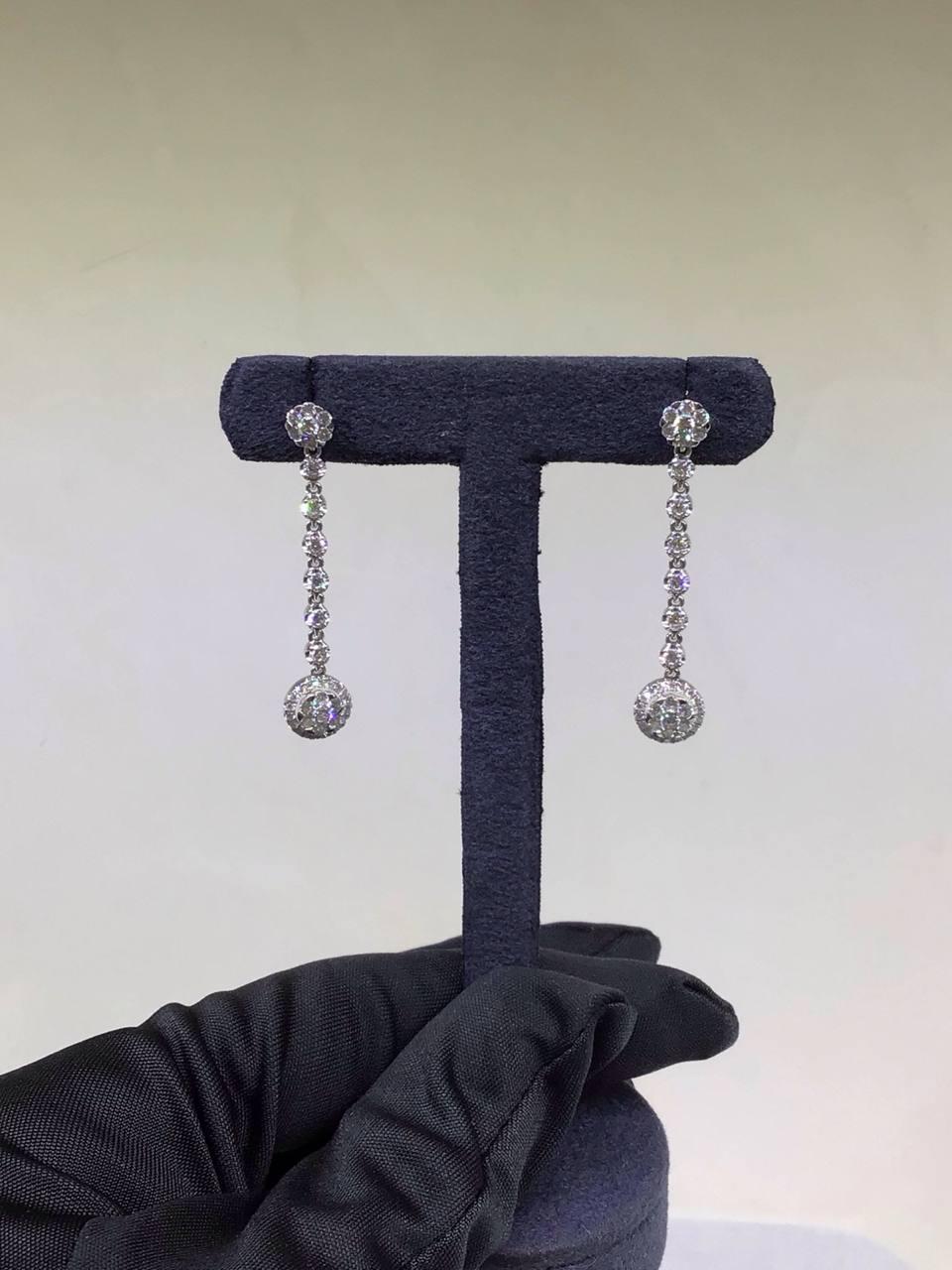 Gold 18K Earrings White
Matching Different Style of Earrings and Necklaces , Ring Avaliable 

Diamond 40-1 ct
Diamond 36-0,14 ct


Weight 4,8 grams



It is our honour to create fine jewelry, and it’s for that reason that we choose to only work with