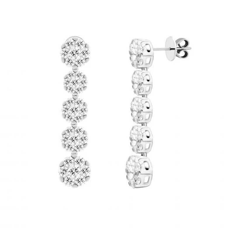 Women's Classic Diamond White 18K Gold Stud Drop Earrings for Her For Sale