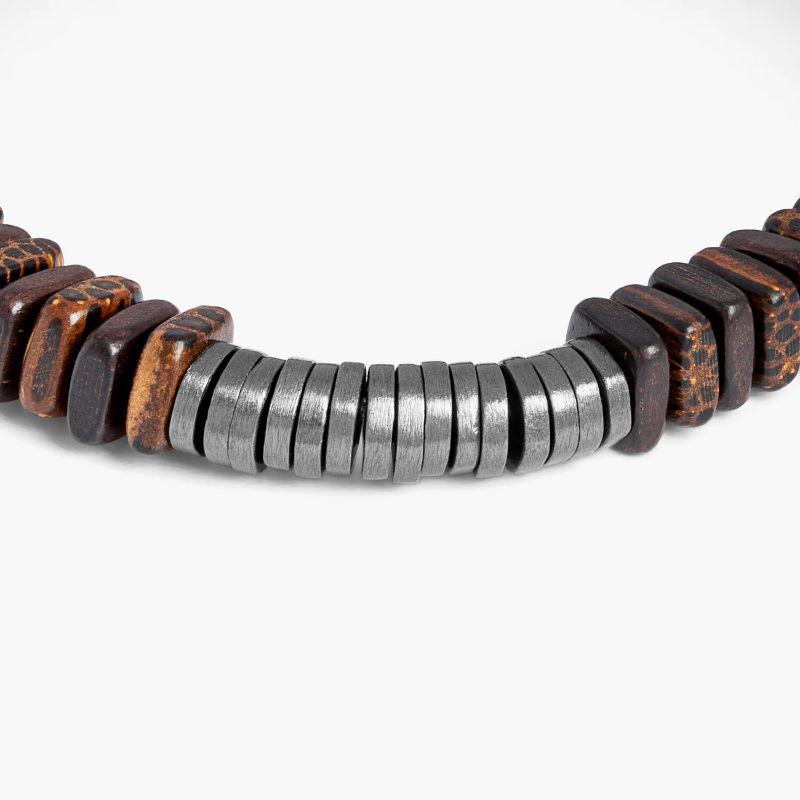 Classic Discs Bracelet in Ebony Wood, Size M In New Condition In Fulham business exchange, London