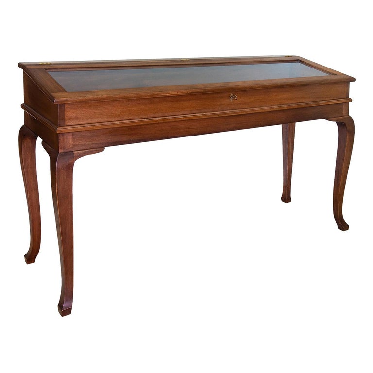 Classic Display Case For Sale at 1stDibs