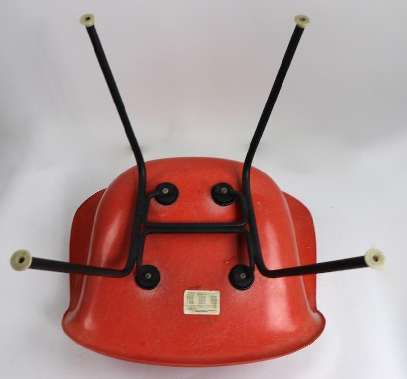 Classic Eames Fiberglass Chair 3