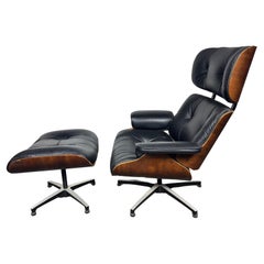 Classic Eames Style Walnut & Leather Lounge Chair & Ott manufactured by Plycraft