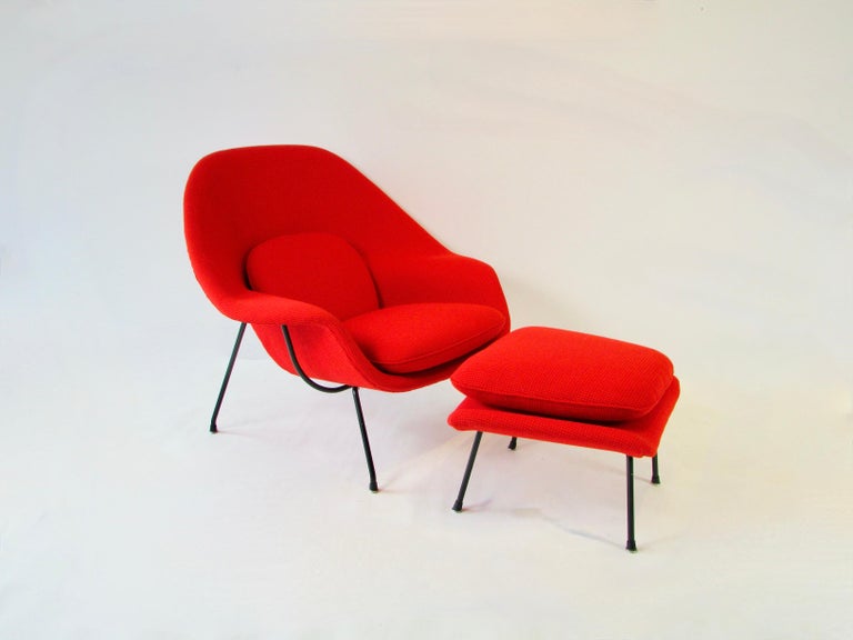 Classic Early Production Eero Saarinen for Knoll Womb Chair with Ottoman For Sale 6
