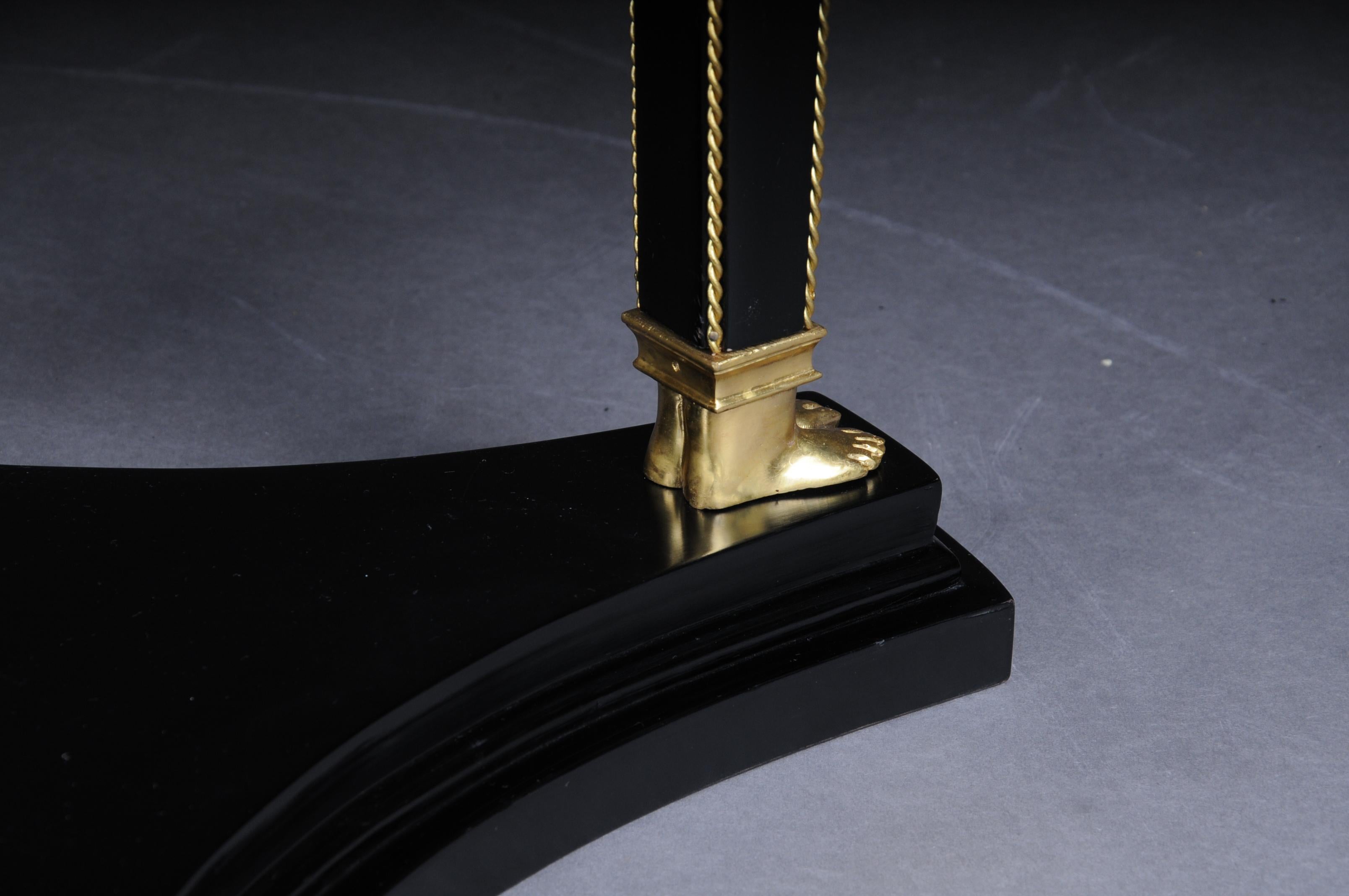 Legno Colonna / piedistallo classico in cariadite ebanizzata in stile impero, oro nero in vendita